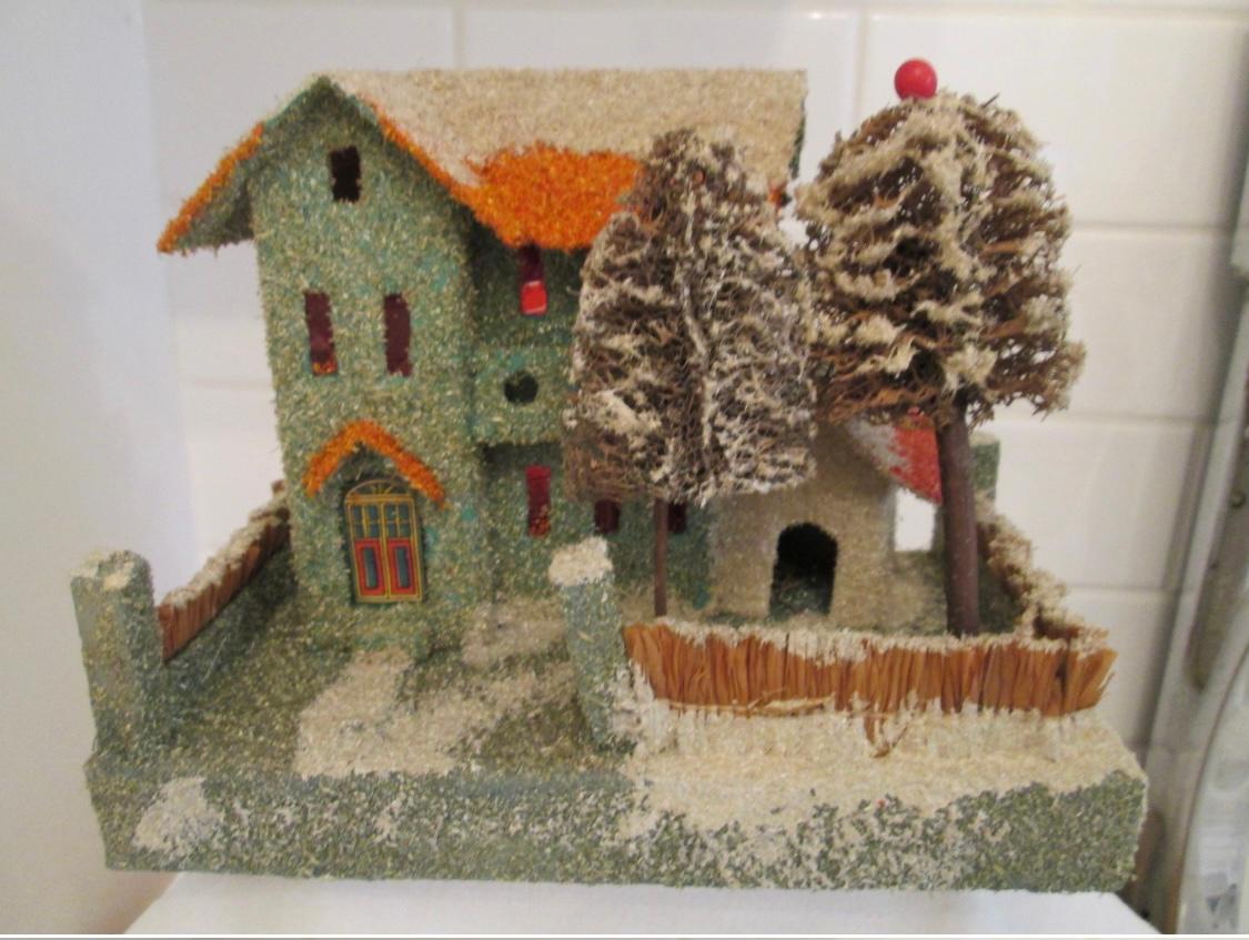 Folk Art RARE , LARGE Complete set of 8 Christmas Putz Houses, loofah trees, balconies For Sale