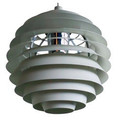 Raros colgantes grandes y tempranos Poul Henningsen Louvre de Louis Poulsen, 1962