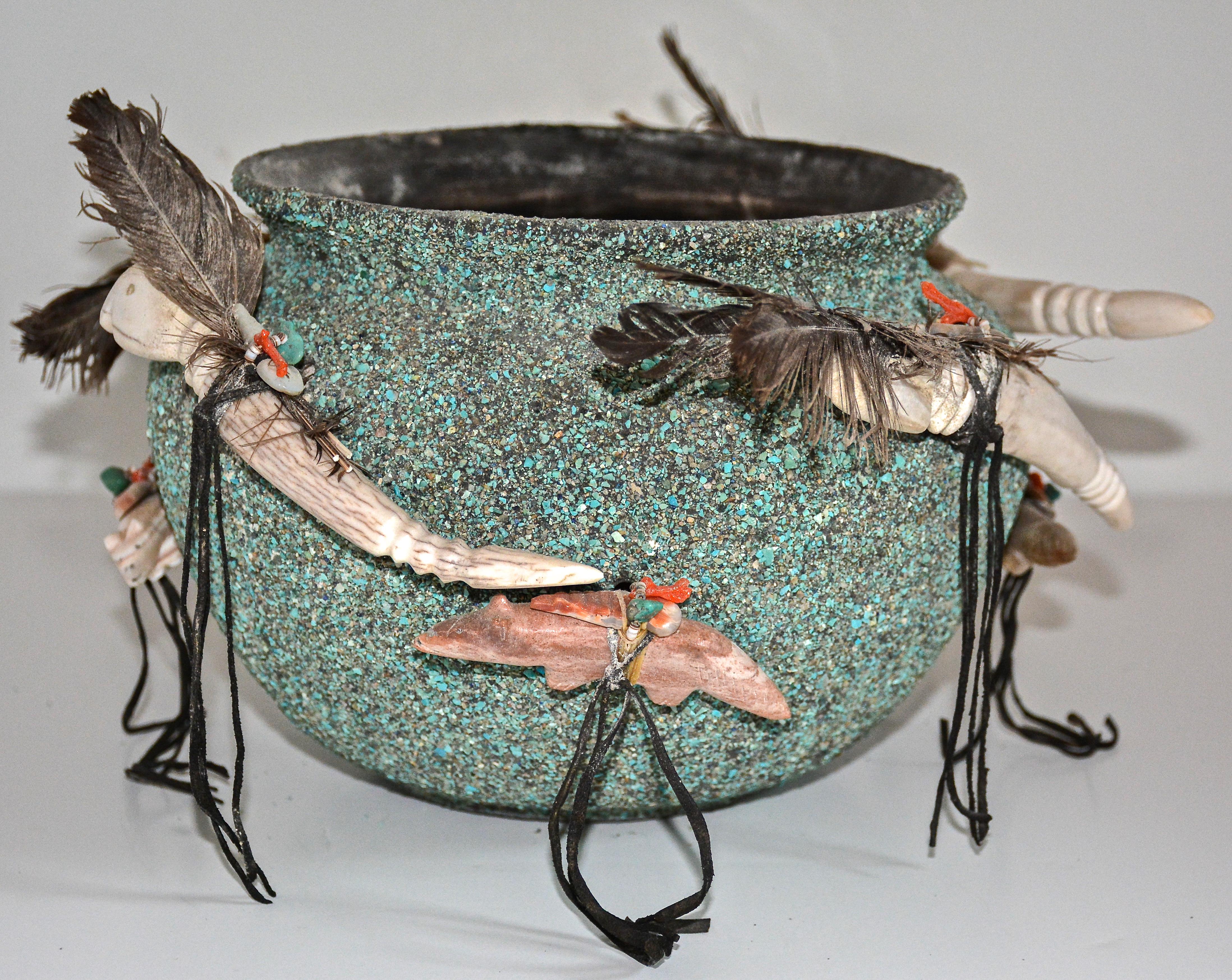 Native American Rare, Large Edna Weahkee Leki Zuni Fetish Bowl, 1976 For Sale