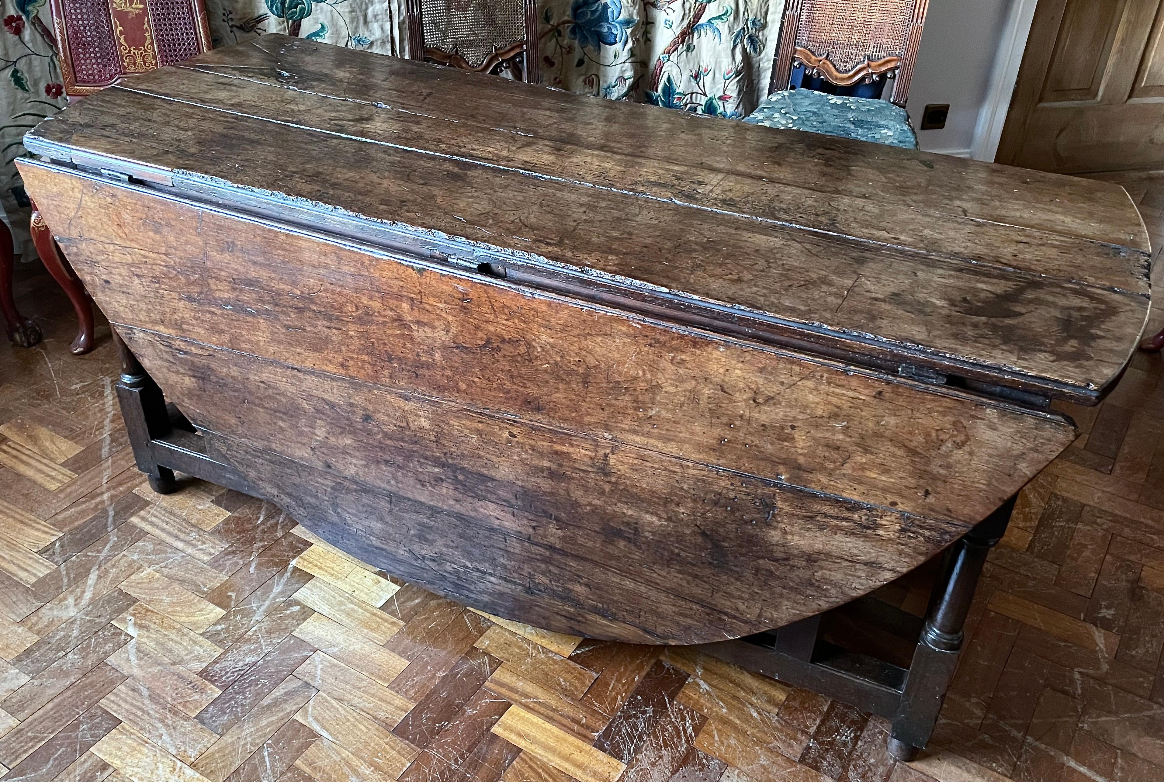 Rare Large English 17th Century Walnut Gateleg Table 1