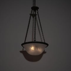 Seltenes großes F&C Osler Satin-Glas-Plafonnier in originalem schweren Bronzegussbeschlag