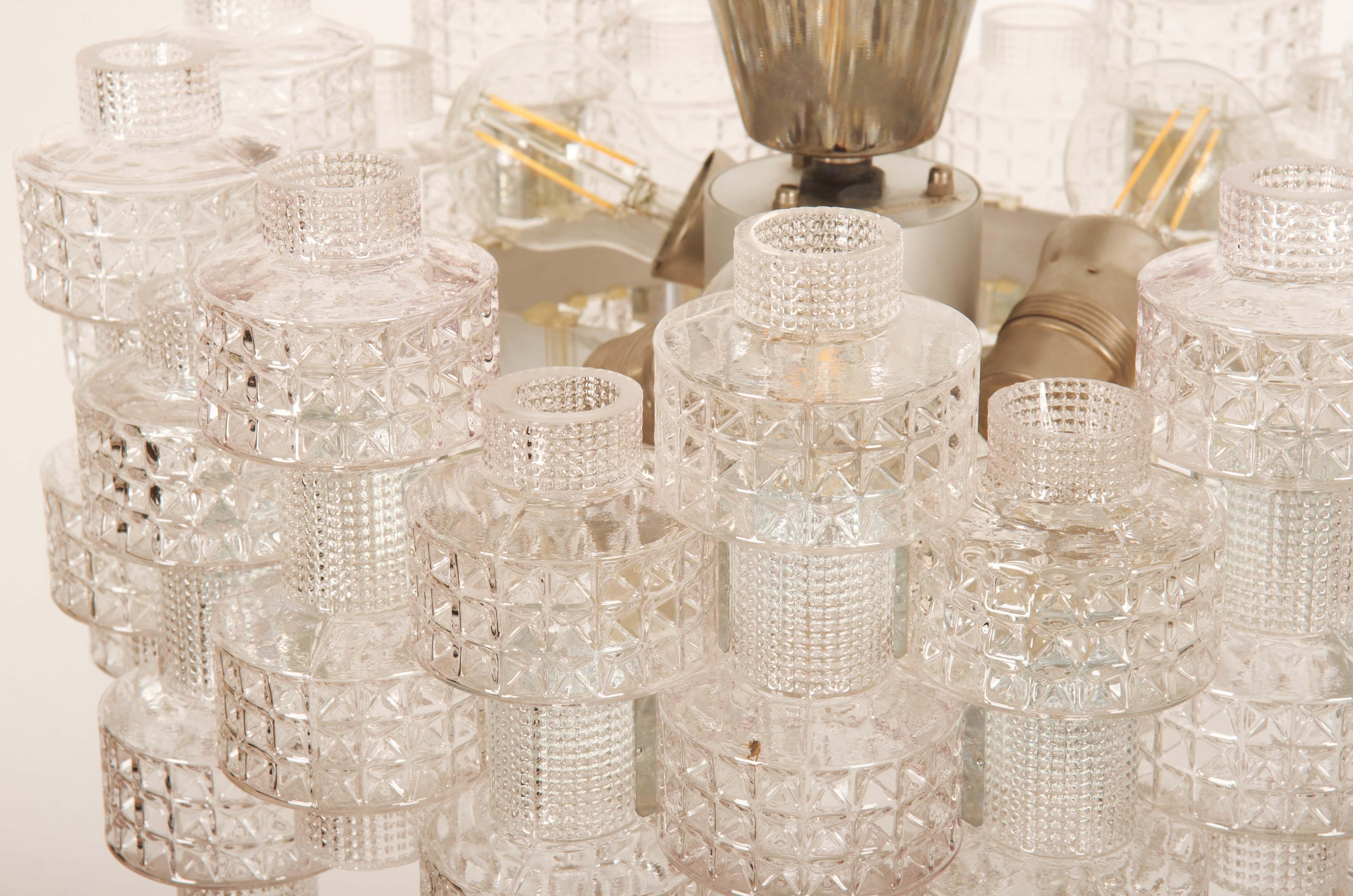 Ottone Raro lampadario di grandi dimensioni 