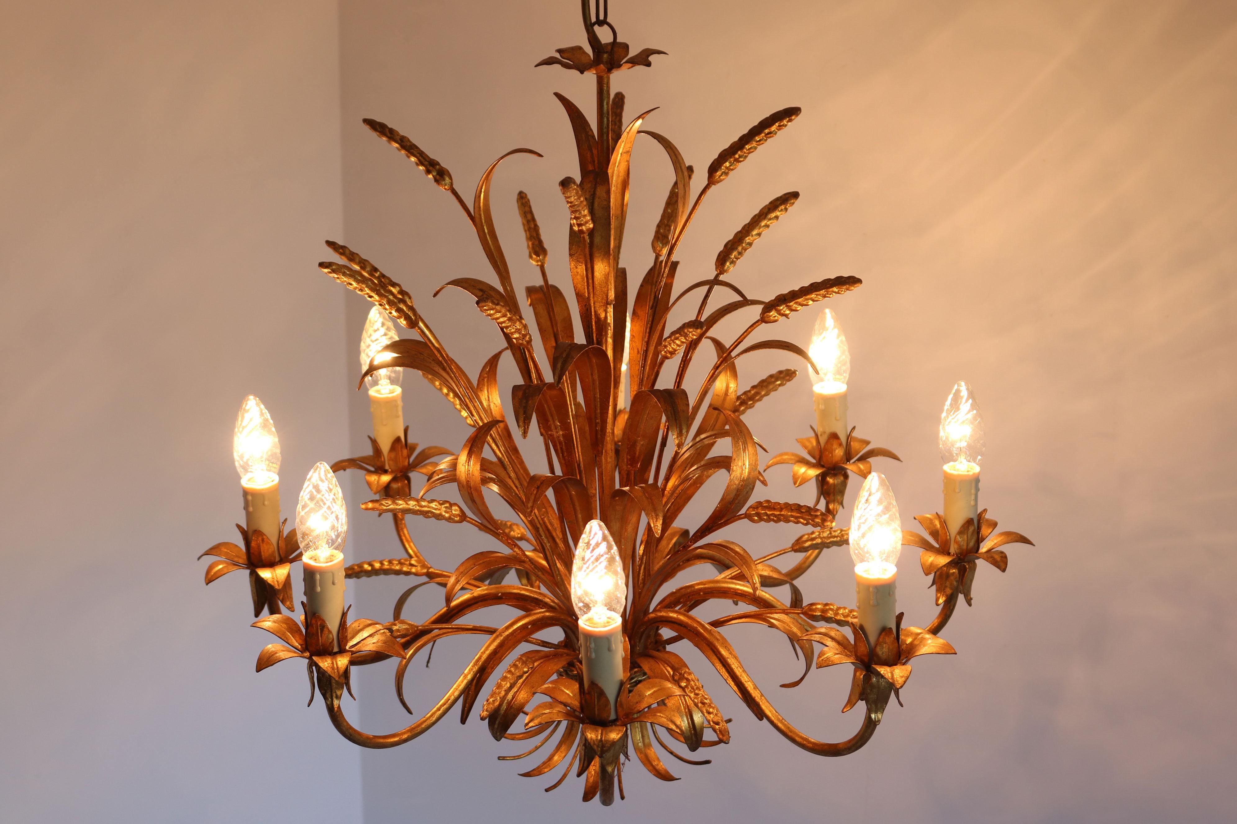 Raro grande lampadario Hans Kögl 1970 ''Cheaf of wheat'' Holywood Regency 8 braccia in vendita 8