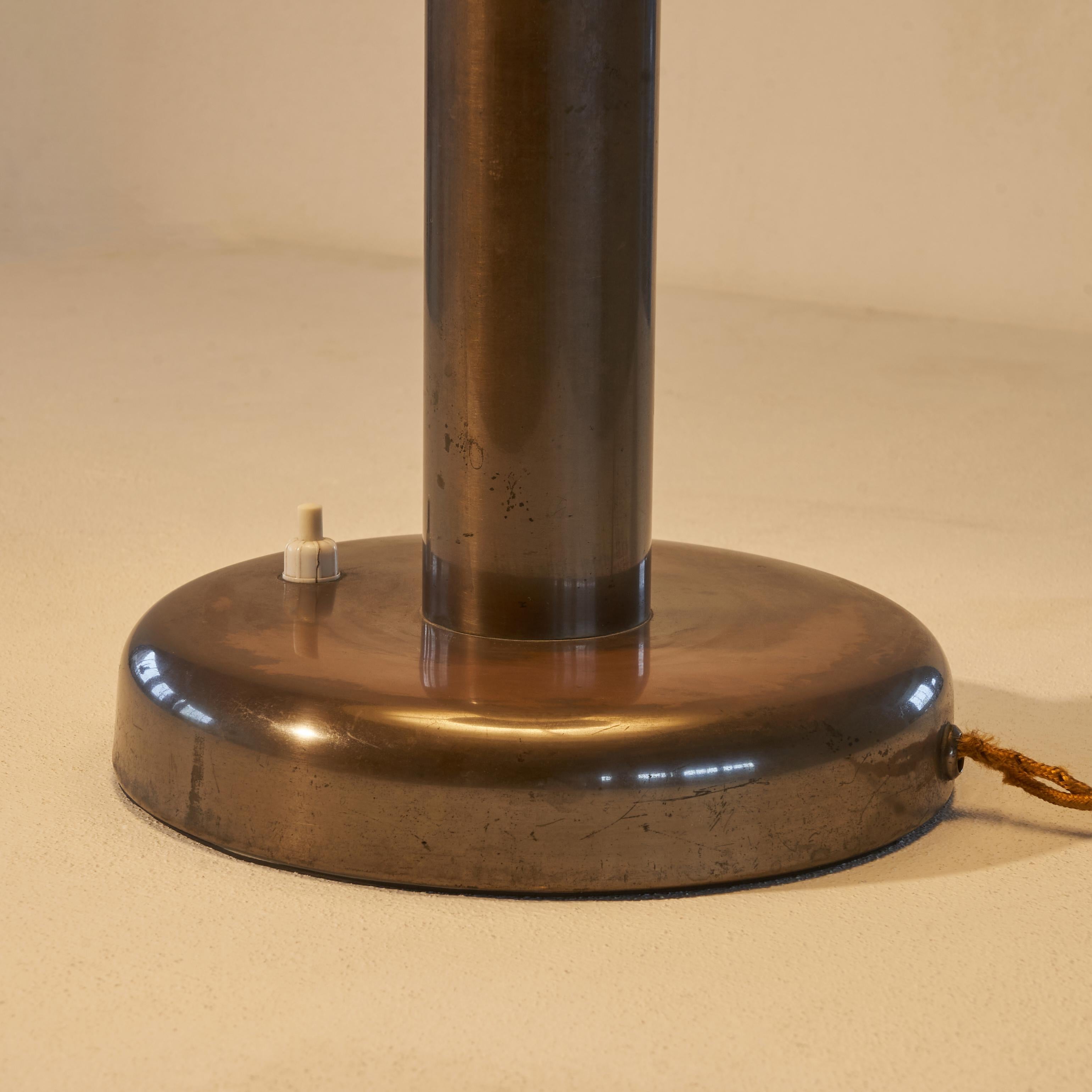 Rare Large Italian Table Lamp in Patinated Brass 2