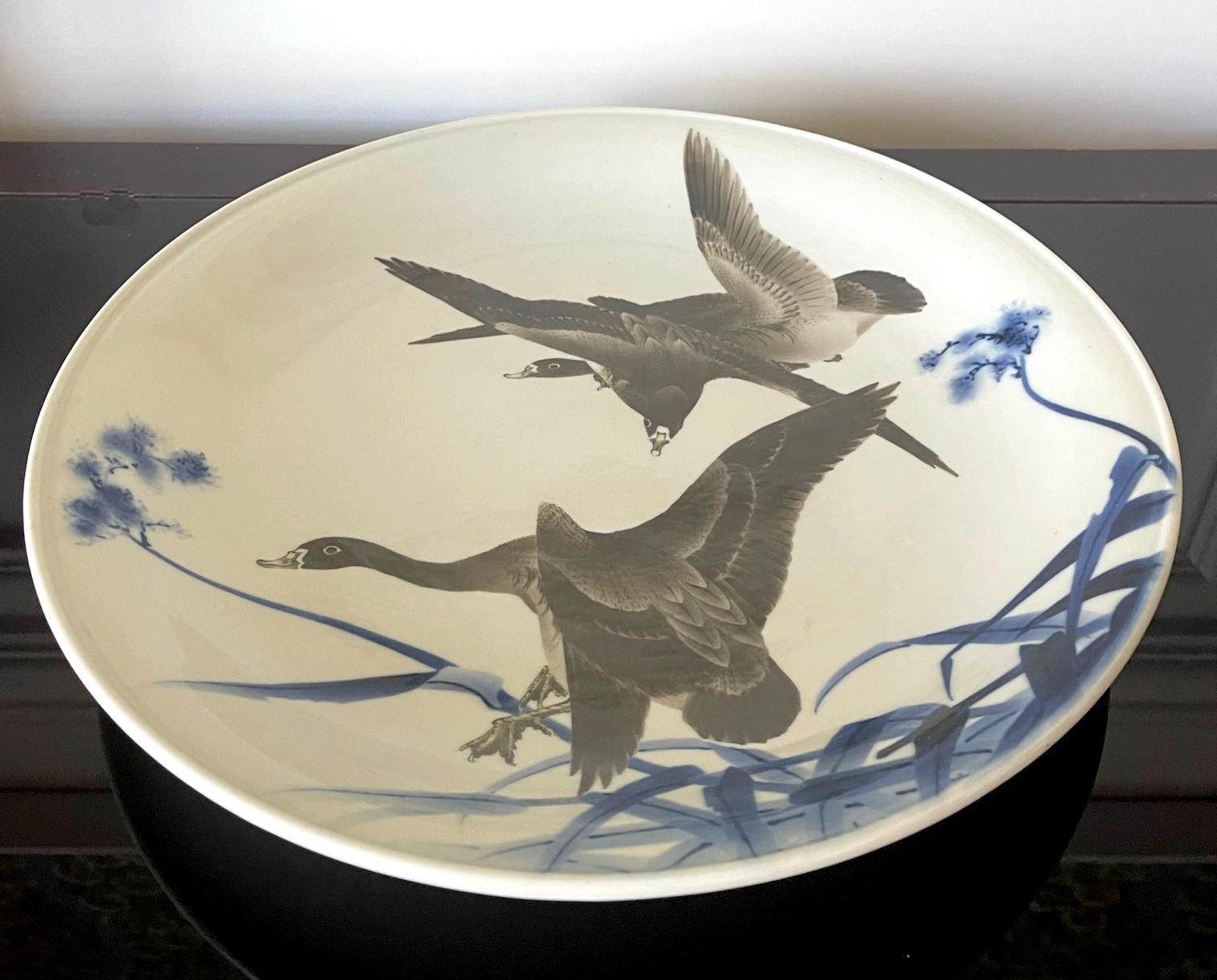 Rare Large Japanese Porcelain Presentation Plate Makuzu Kozan For Sale 12