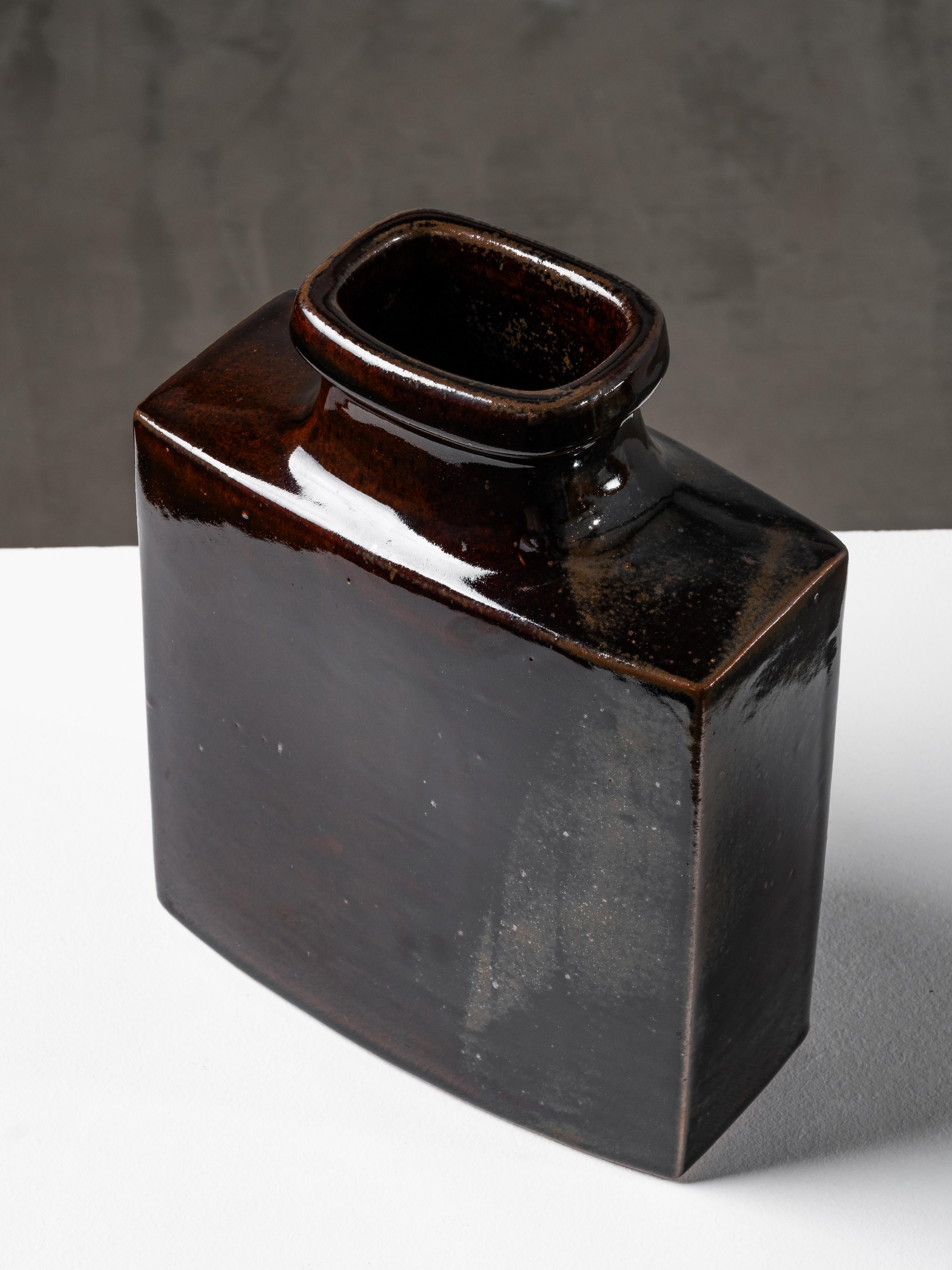Rare Large Knabstrup Atelier Vase by Christine Konschak, Denmark, 1960s For Sale 7