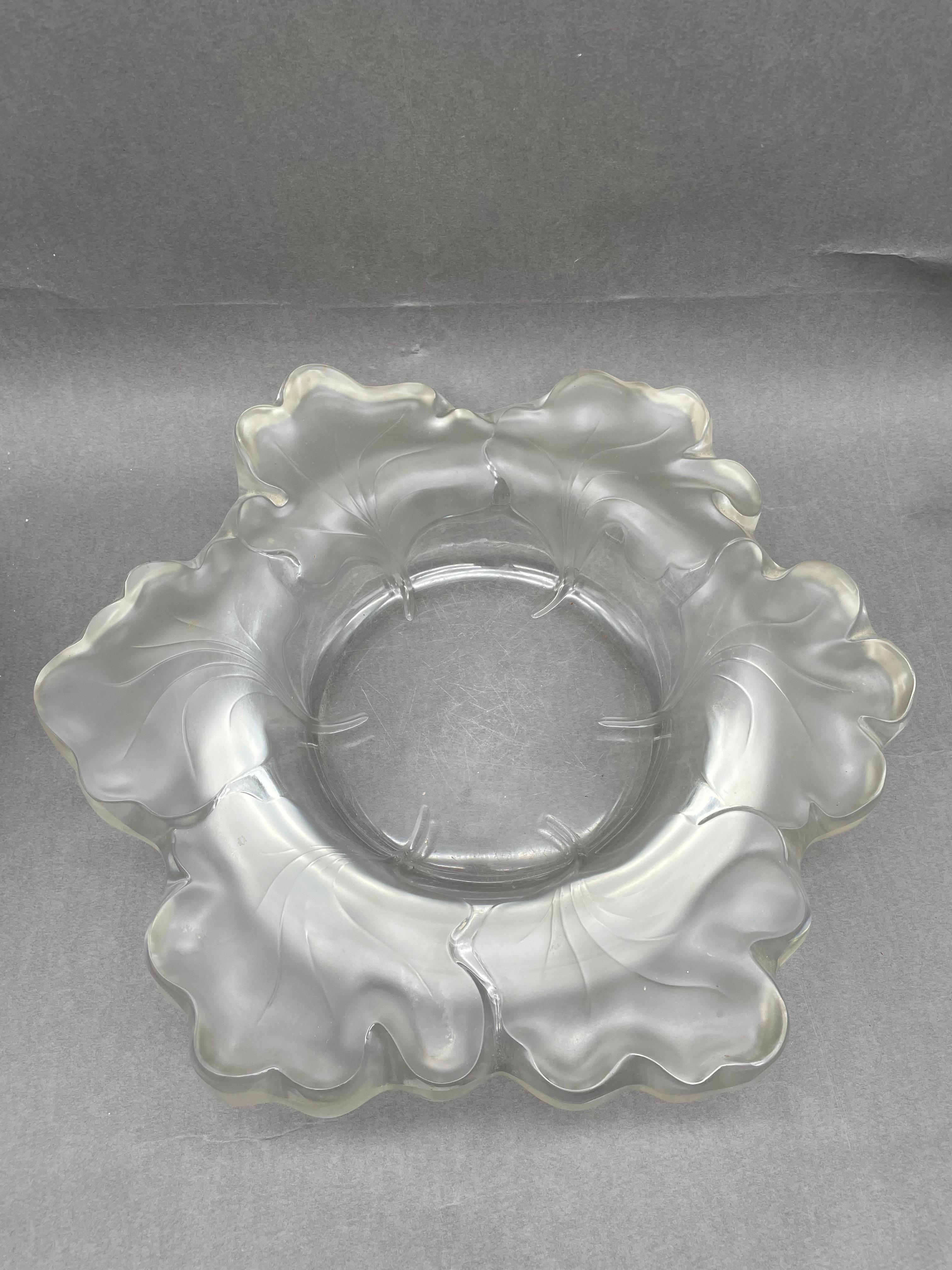 lalique bowl with leaves