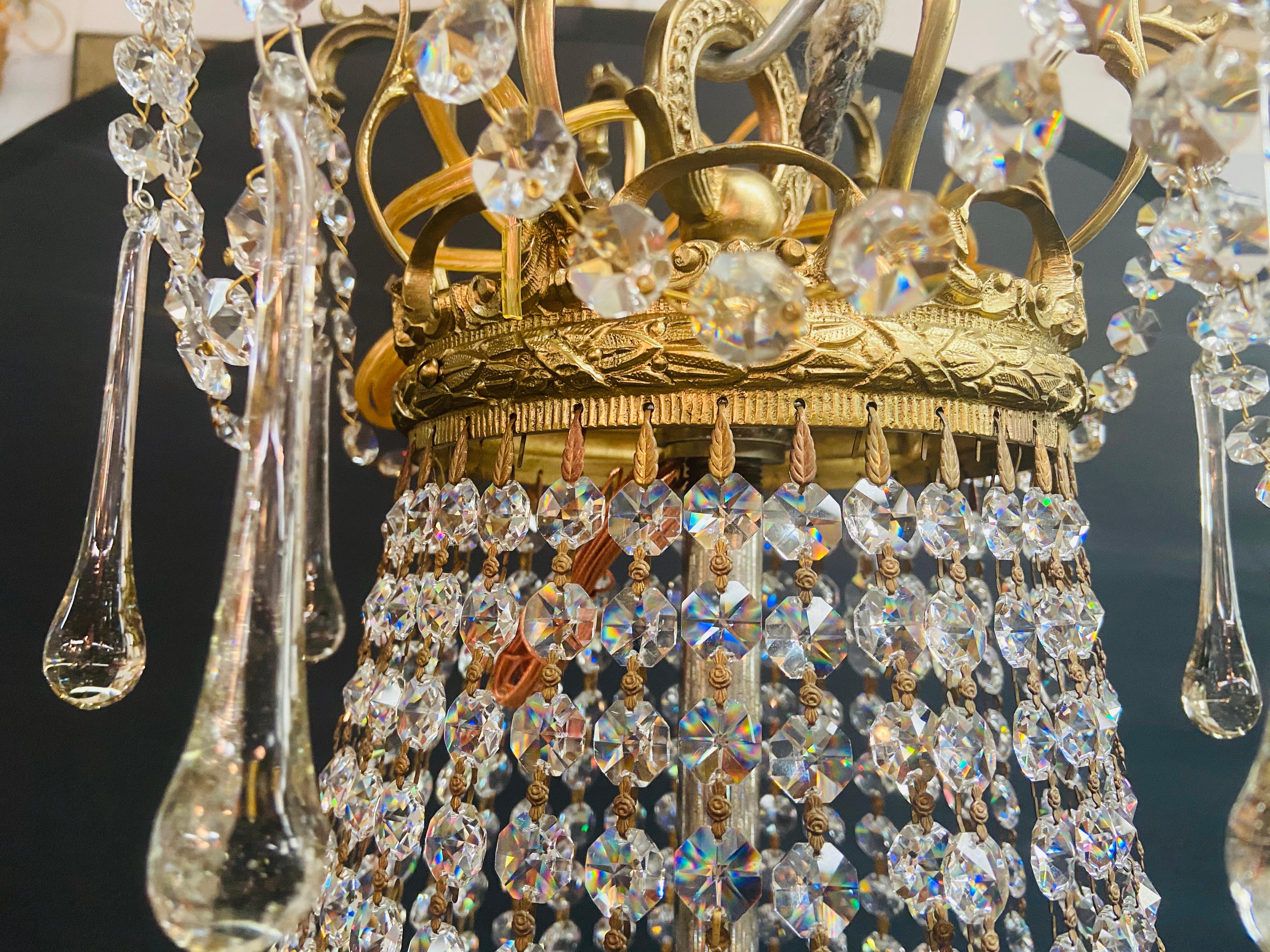 19th Century Large Louis XVI Empire Style Bronze and Crystal Chandelier For Sale 2
