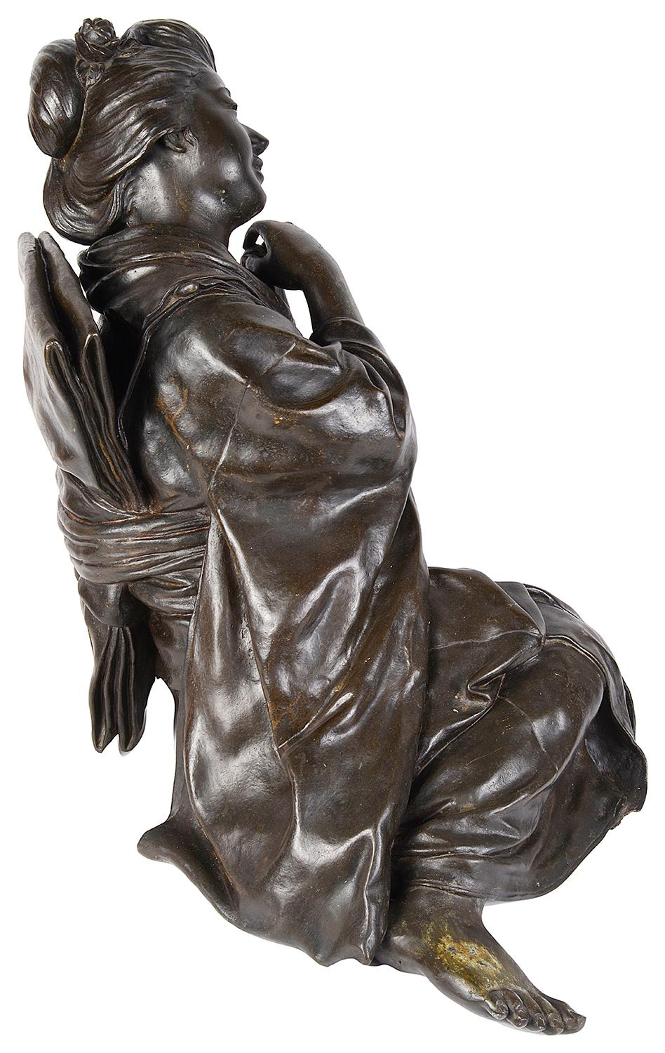 Rare Large Meiji Period Bronze of a Reclining Female For Sale 1