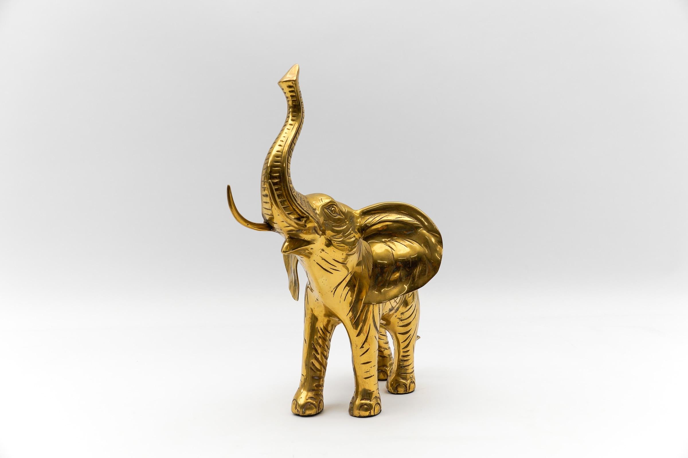 Rare Large Mid-Century Modern Brass Elephant, 1960s In Good Condition For Sale In Nürnberg, Bayern