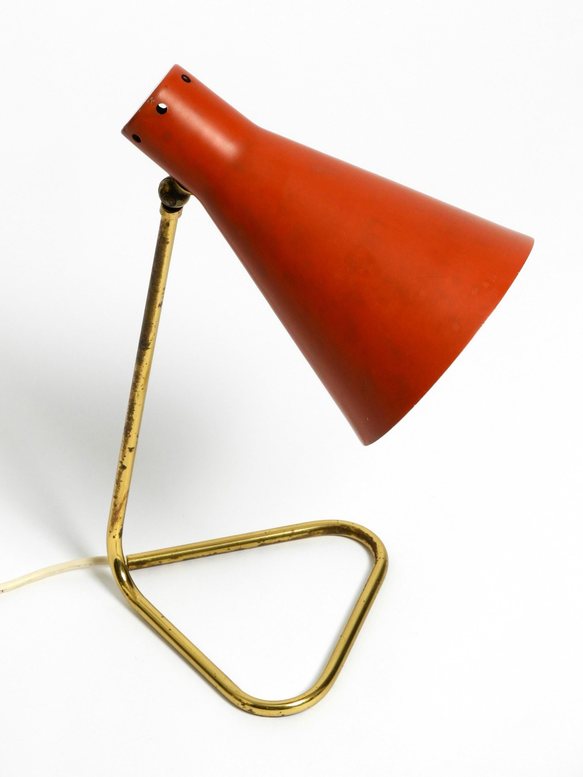 Rare Large Mid-Century Modern Brass Table Lamp with Brick Red Shade For Sale 14