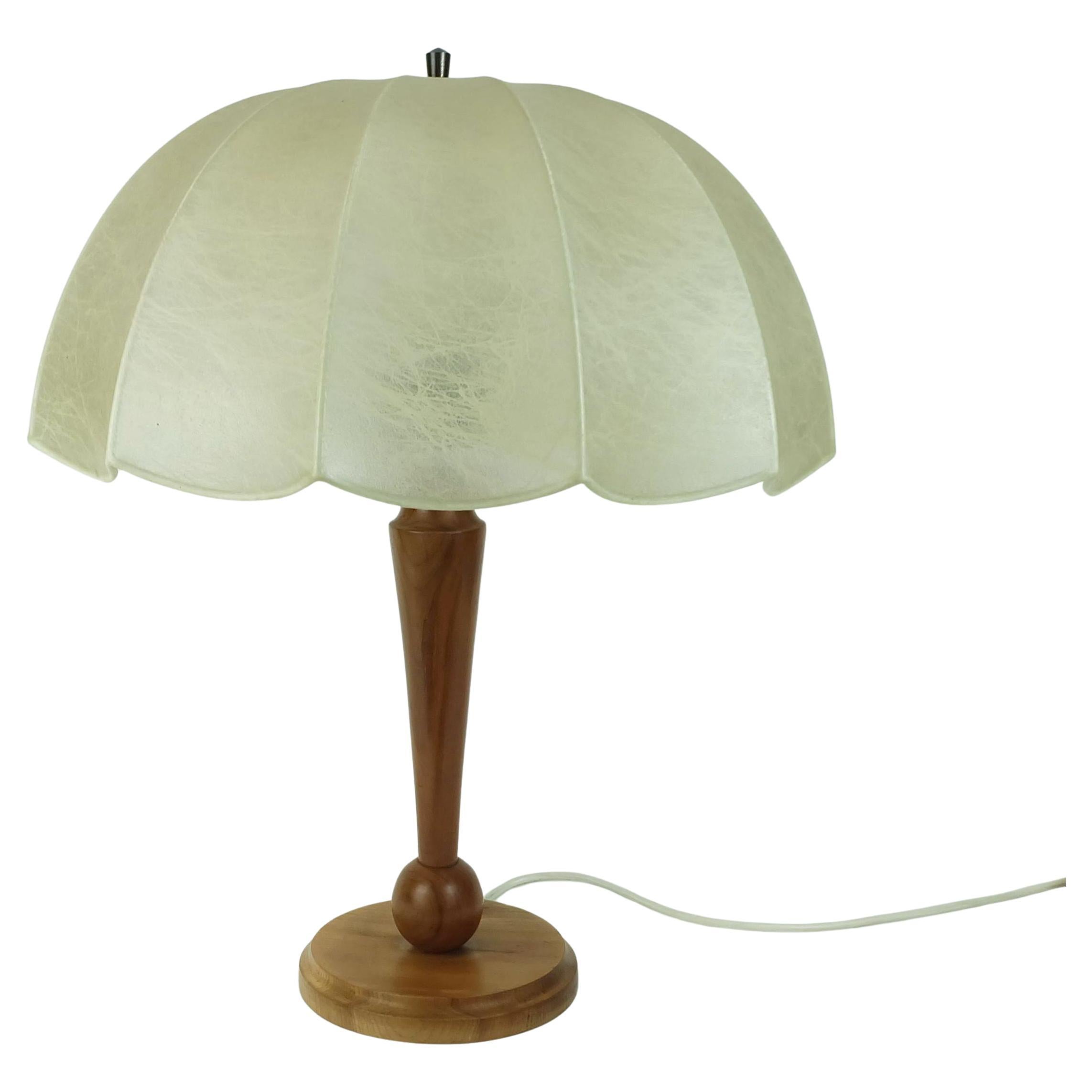 Grand cocoon moderne du milieu du siècle dernier LAMP avec base en bois de cerisier 1970
