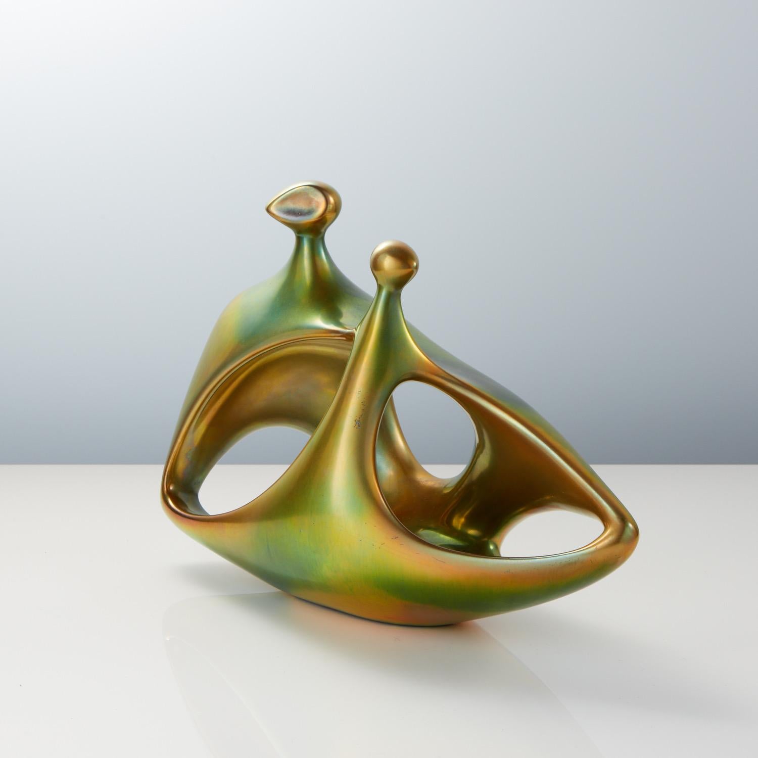 Mid-Century moderno Rara figura in porcellana Zsolnay di János Török della metà del secolo scorso, circa anni '60 in vendita