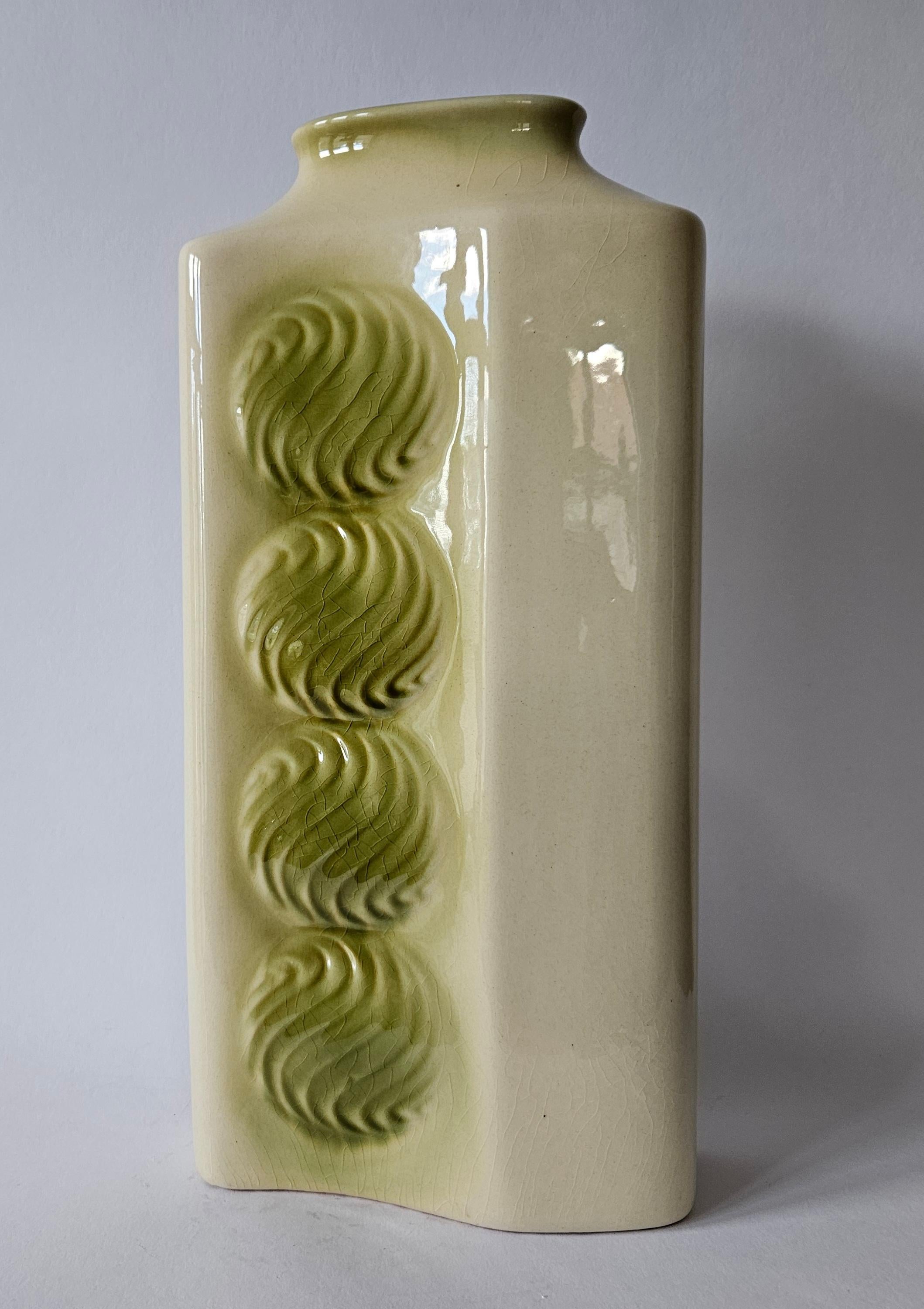 Raro vaso grande in ceramica del Medioevo, Ditmar Urbach, anni '70 in vendita 2