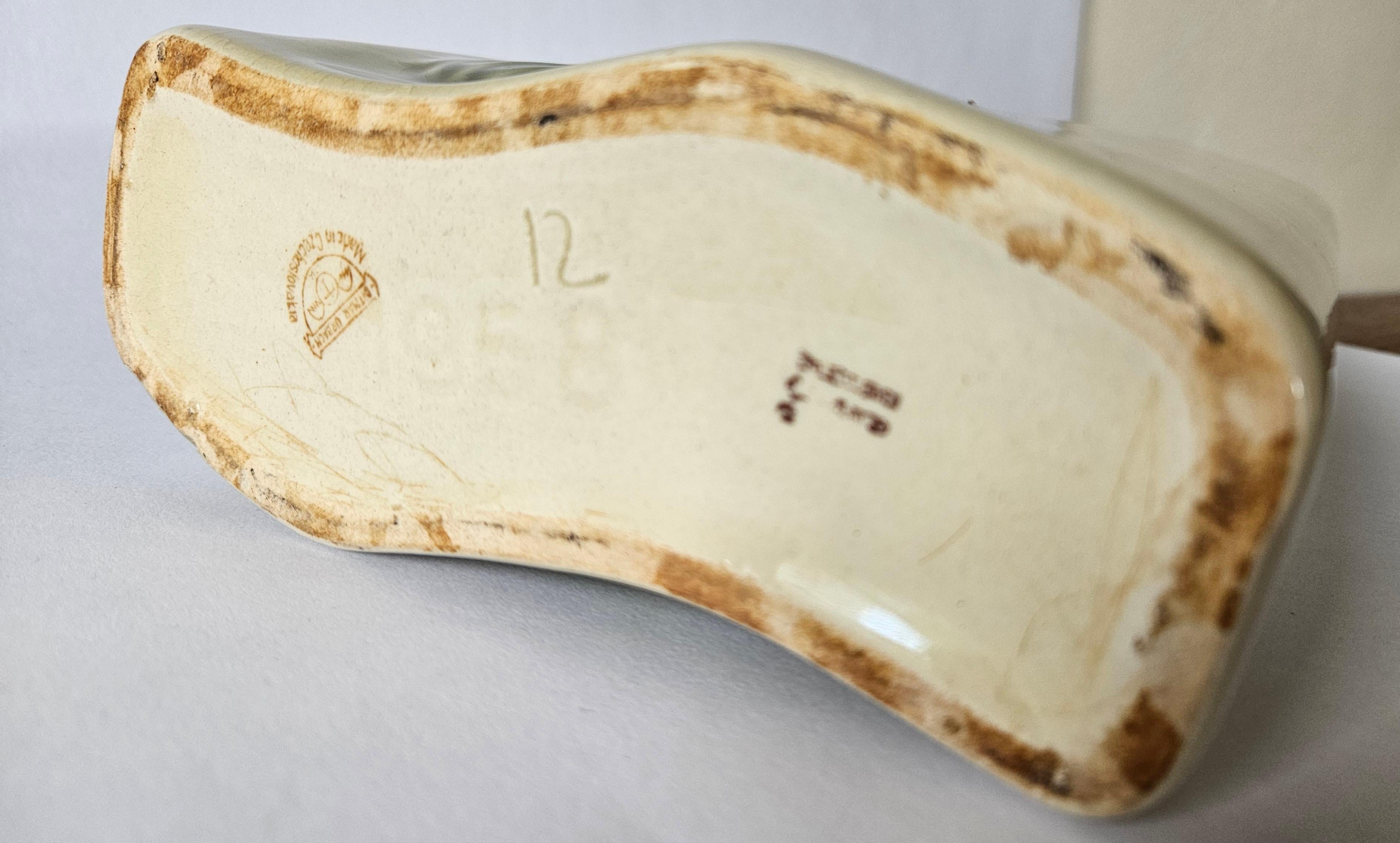 Raro vaso grande in ceramica del Medioevo, Ditmar Urbach, anni '70 in vendita 4