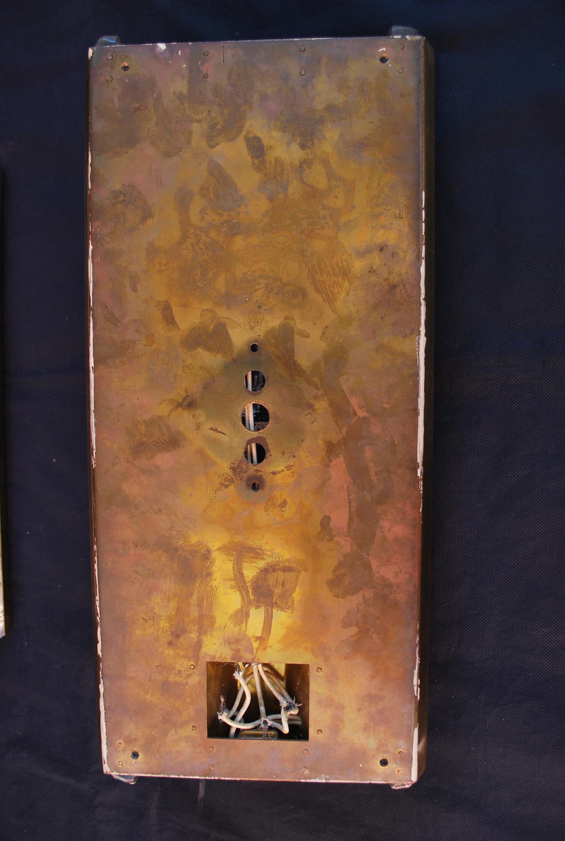 Rare large pair of 1950's Murano sconces In Good Condition For Sale In Los Angeles, CA