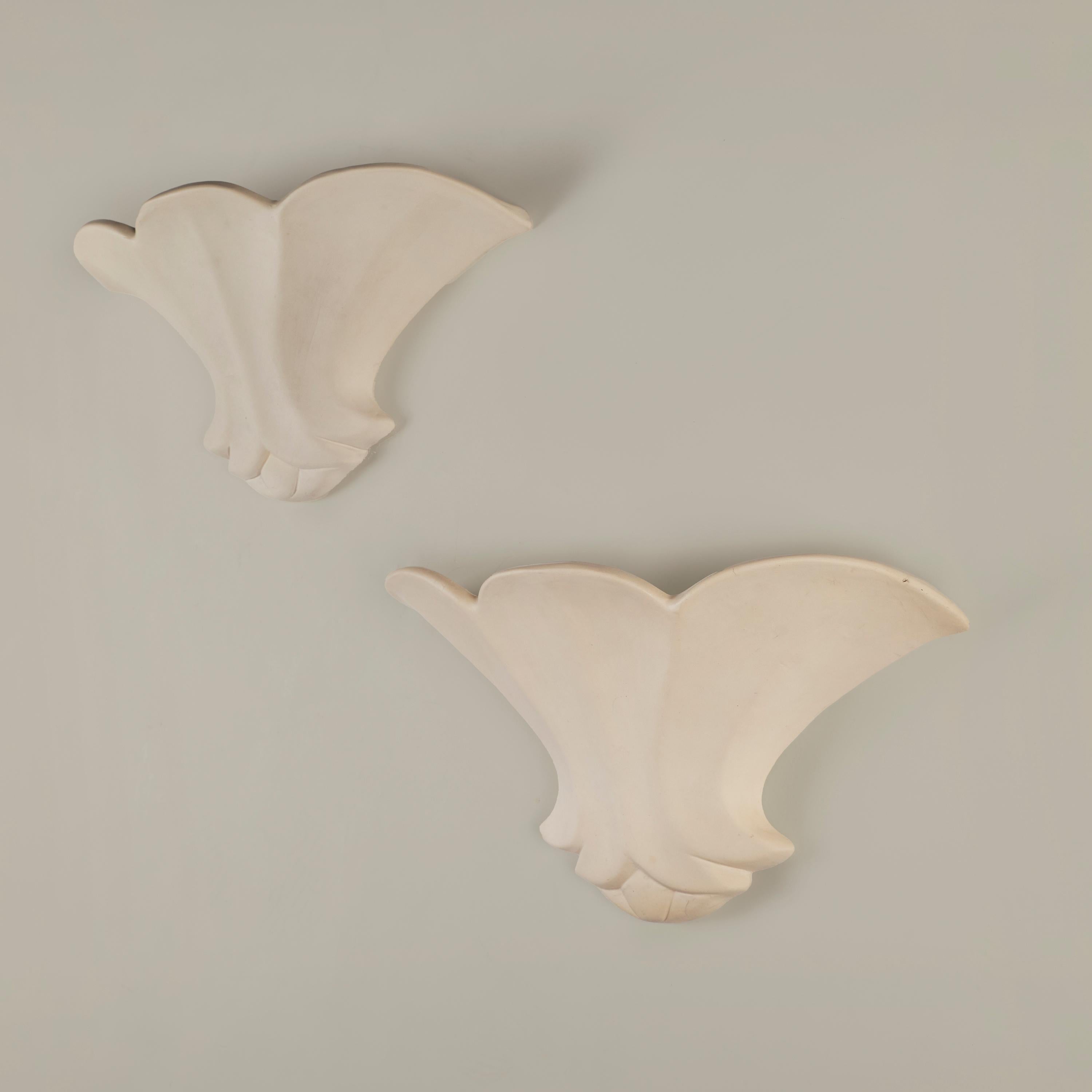 Smaltato Rara coppia di vasi da parete Fulham Pottery, inglese, anni '40 in vendita