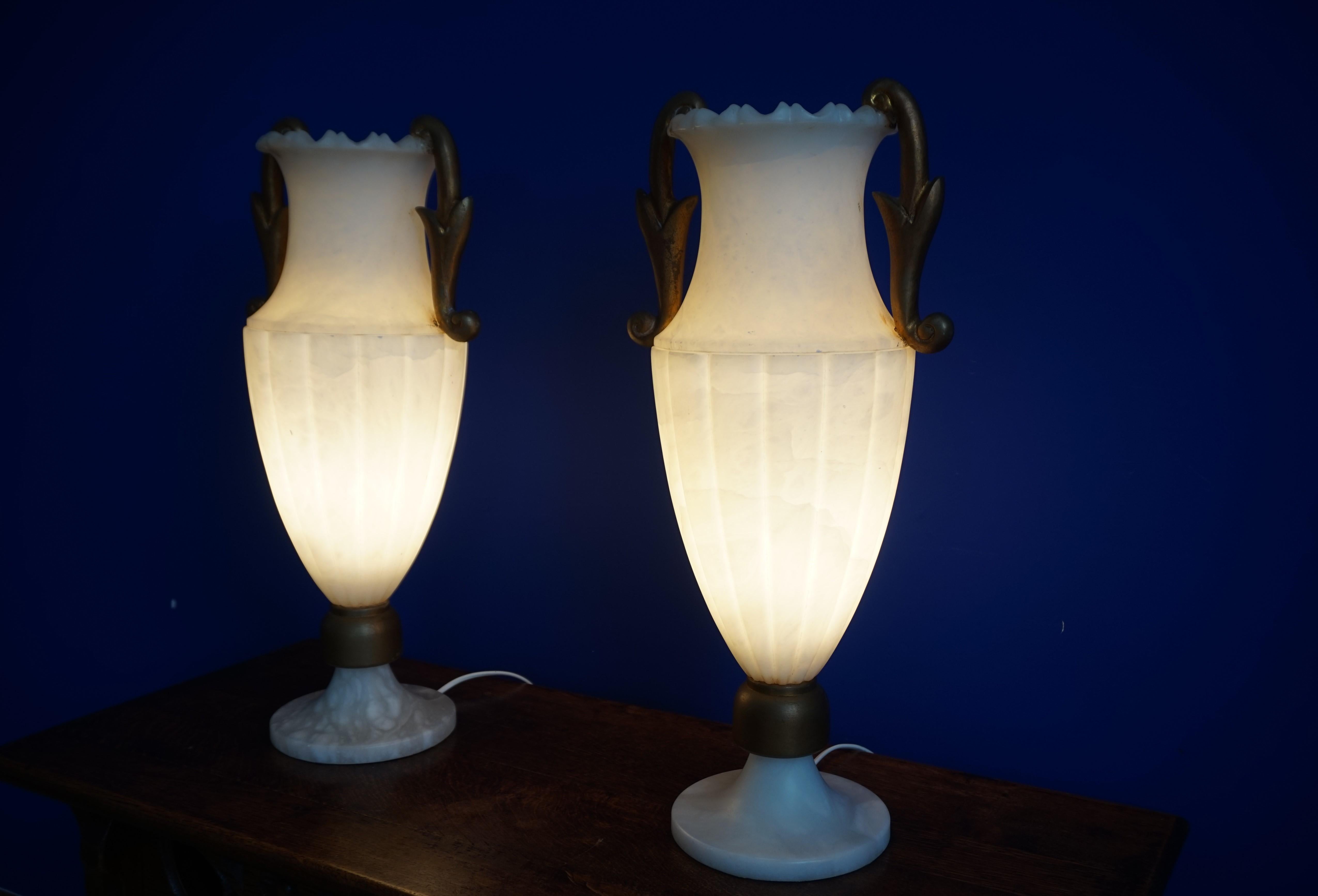 Rare & Large Pair of Hollywood Regency Handcrafted Alabaster Table Lamps, 1970s For Sale 9
