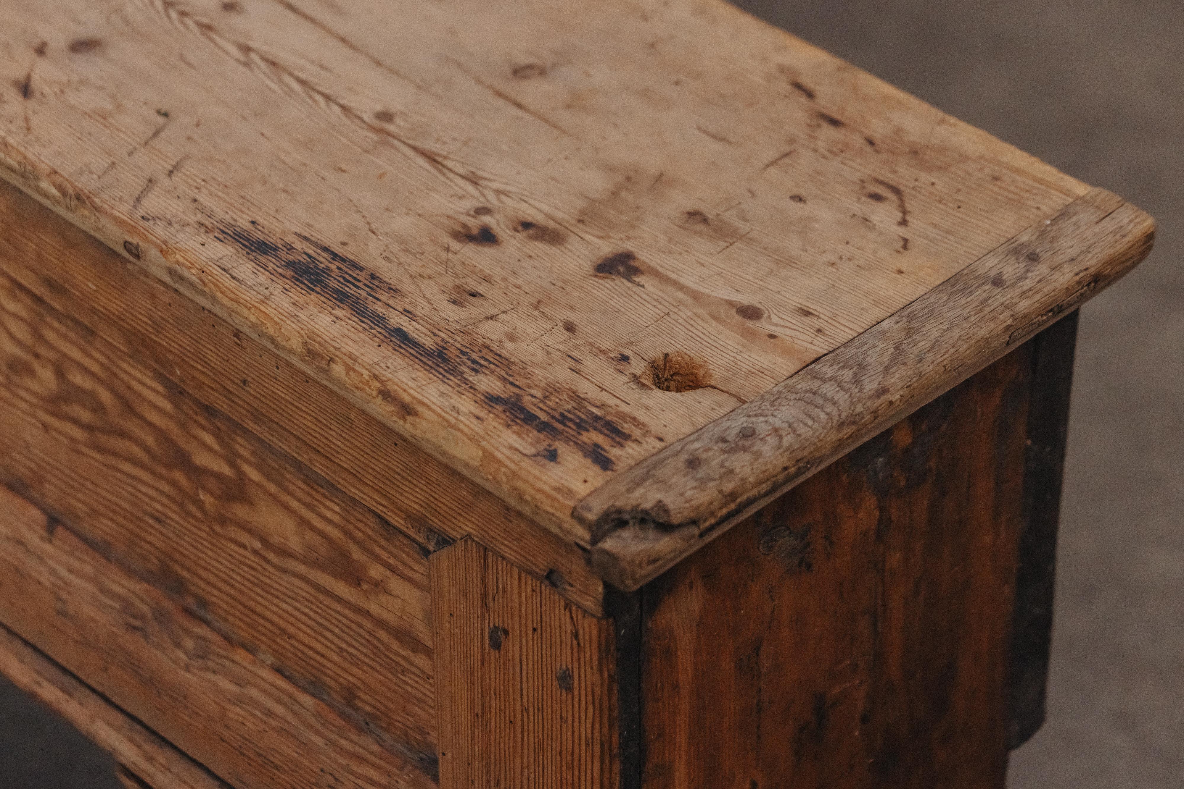 Rare Large Pine Primitive Bench From Norway, Circa 1750 For Sale 5