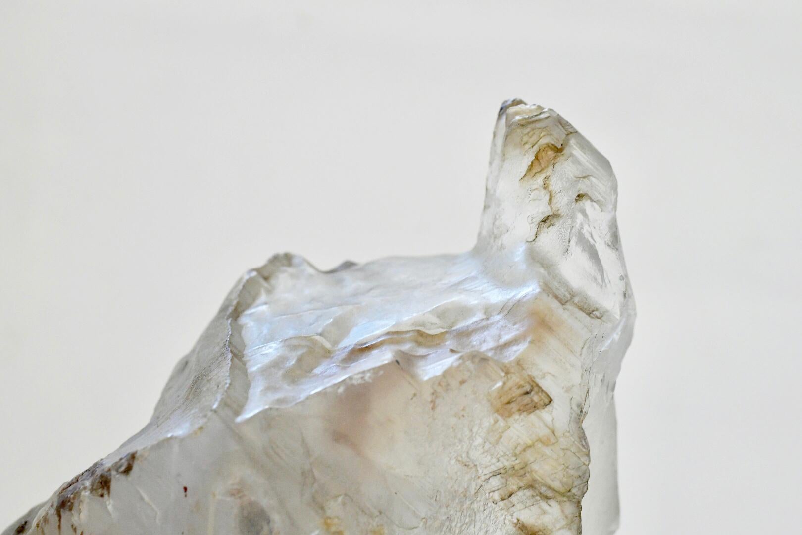 Seltene große Bergkristall-Skulptur (21. Jahrhundert und zeitgenössisch) im Angebot