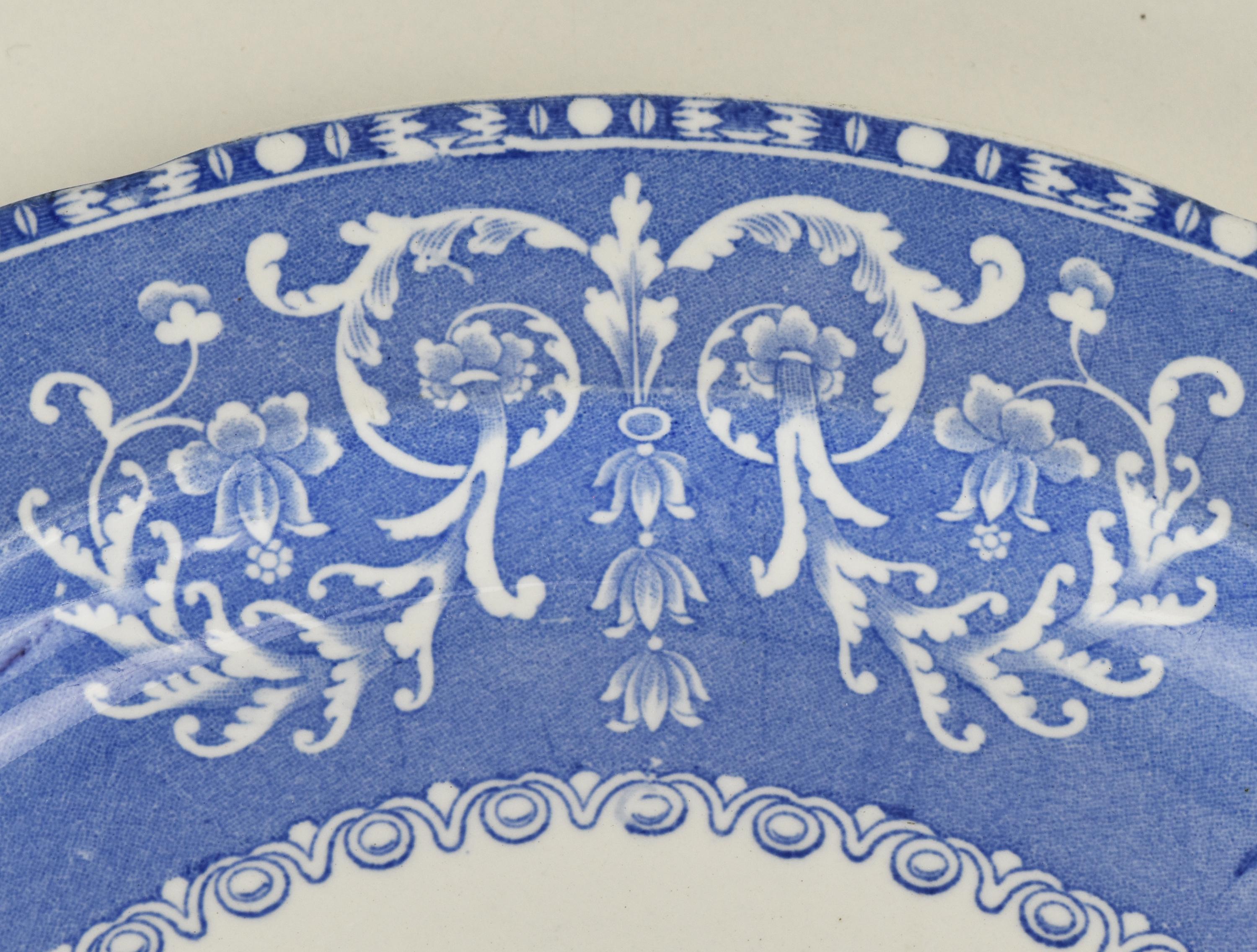 Rare Large Round Antique Spode Serving Platter Dish Plate Camilla Transferware In Good Condition For Sale In Bad Säckingen, DE