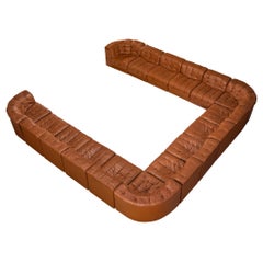 Rare Large-Scale De Sede DS 11 Modular Sofa Consisting of Sixteen Elements