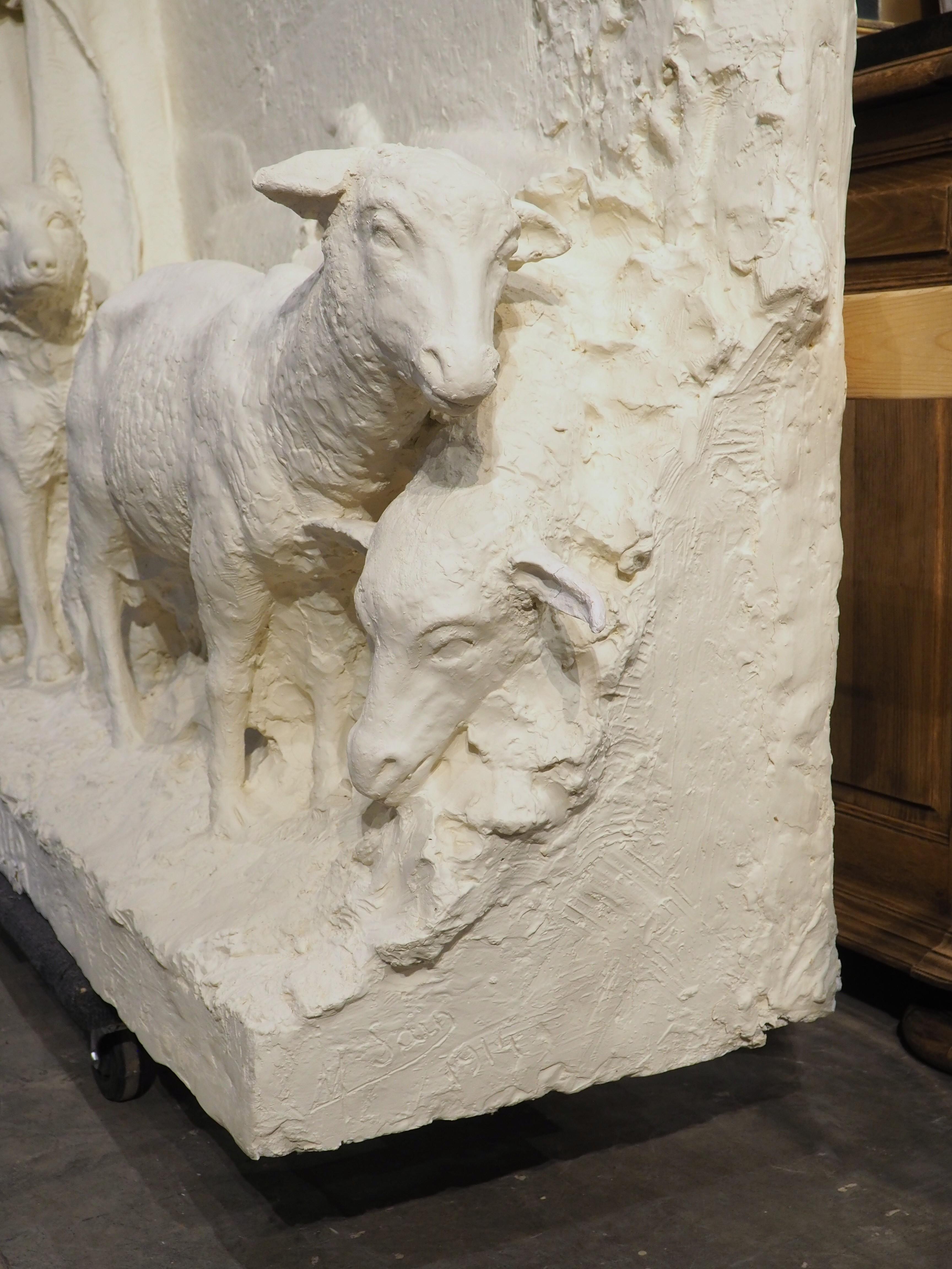 Rare sculpture pastorale en plâtre de Loriol-du-Comtat, France, 1914 en vente 3