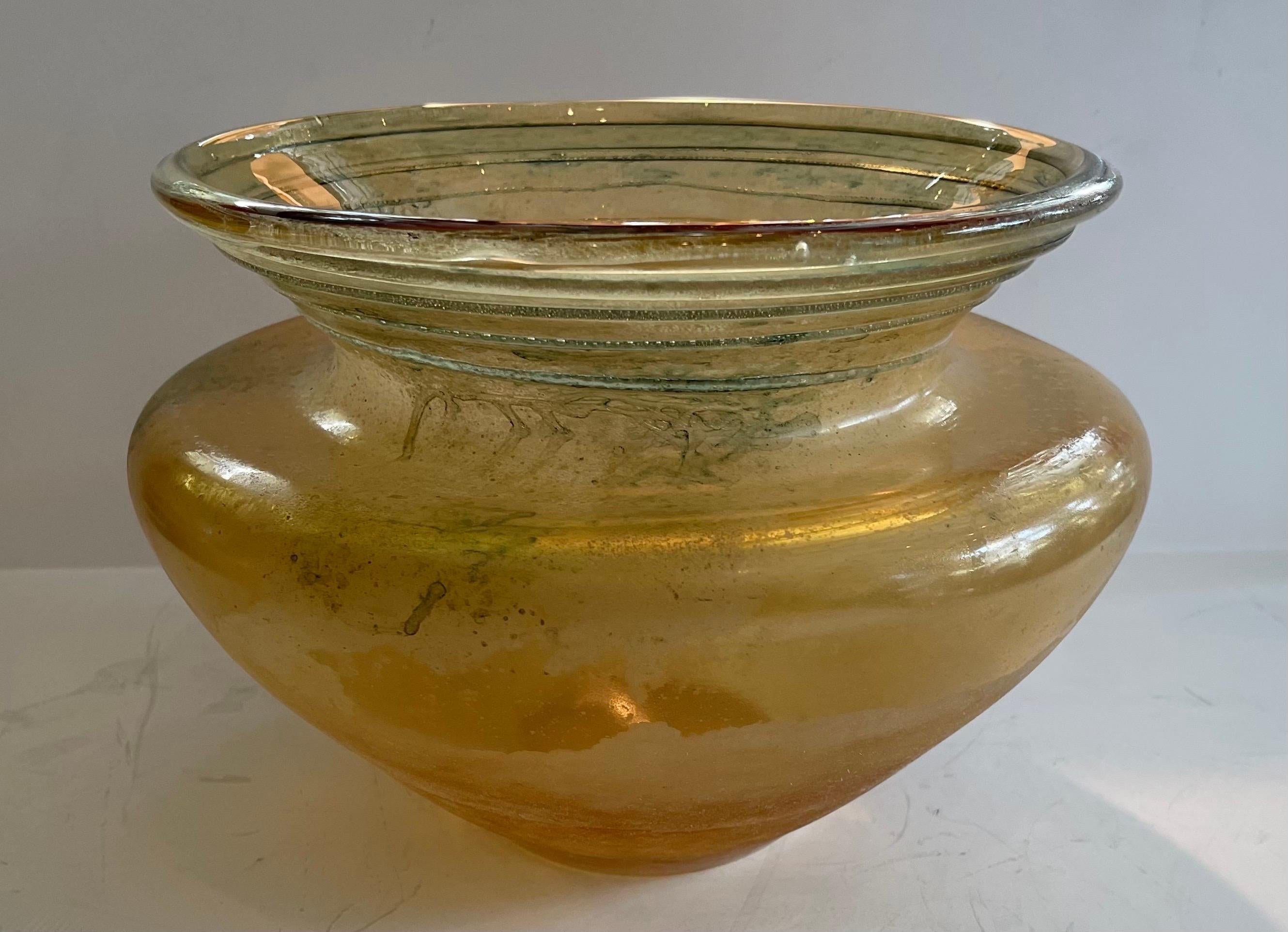Italian Rare Large Scavo Yellow Green Art Glass Vase Seguso Vetri d'Arte Murano Italy For Sale