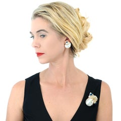 Raro broche grande Seaman Schepps de los años 70 montado en oro y zafiro