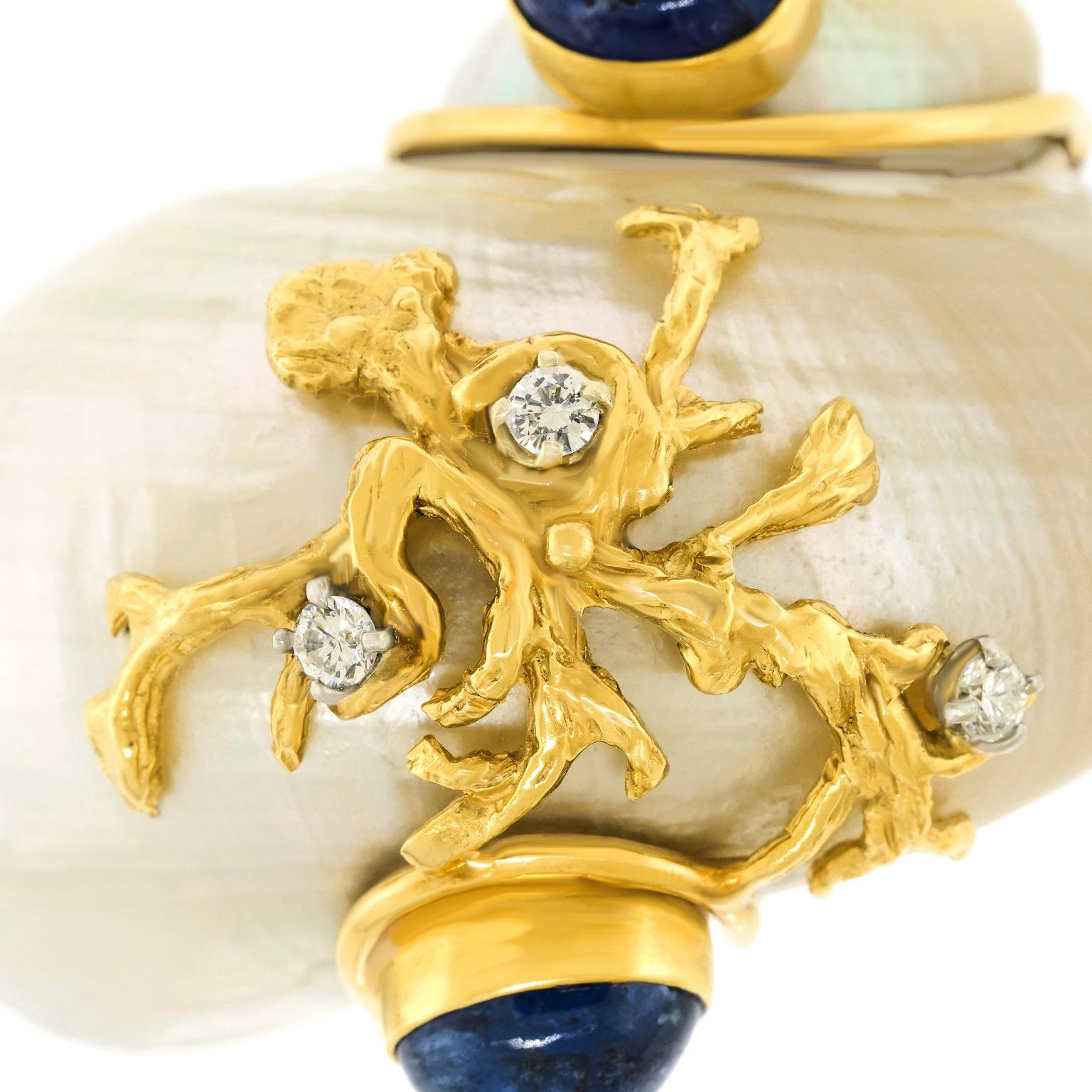 Rara grande spilla Seaman Schepps degli anni '70 montata con oro e zaffiri in vendita 3