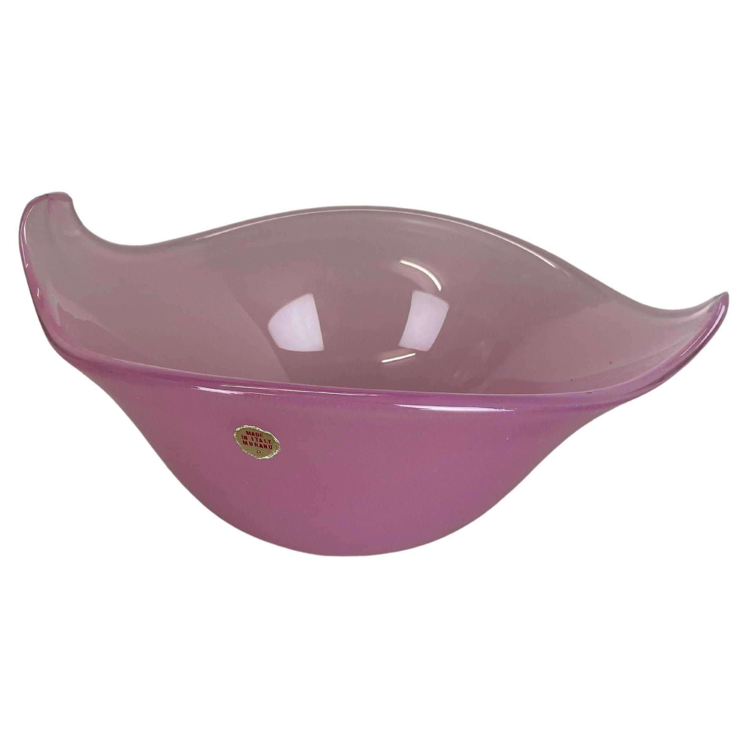 Rare Large Shell Bowl "PINK" opaline Murano Glass, Italy, 1970s