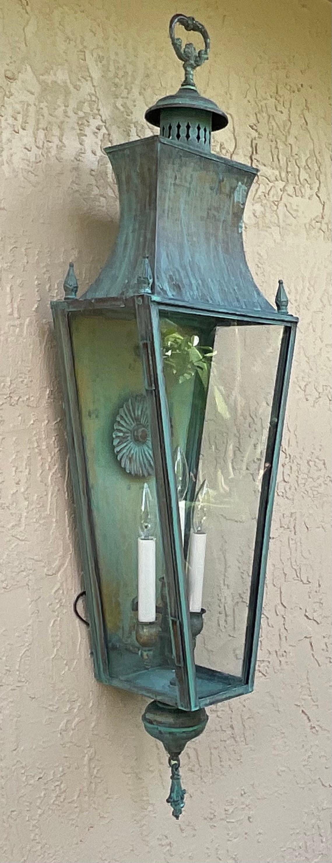 RARO Farol de Pared Único Vintage de Latón Macizo Hecho a mano en venta