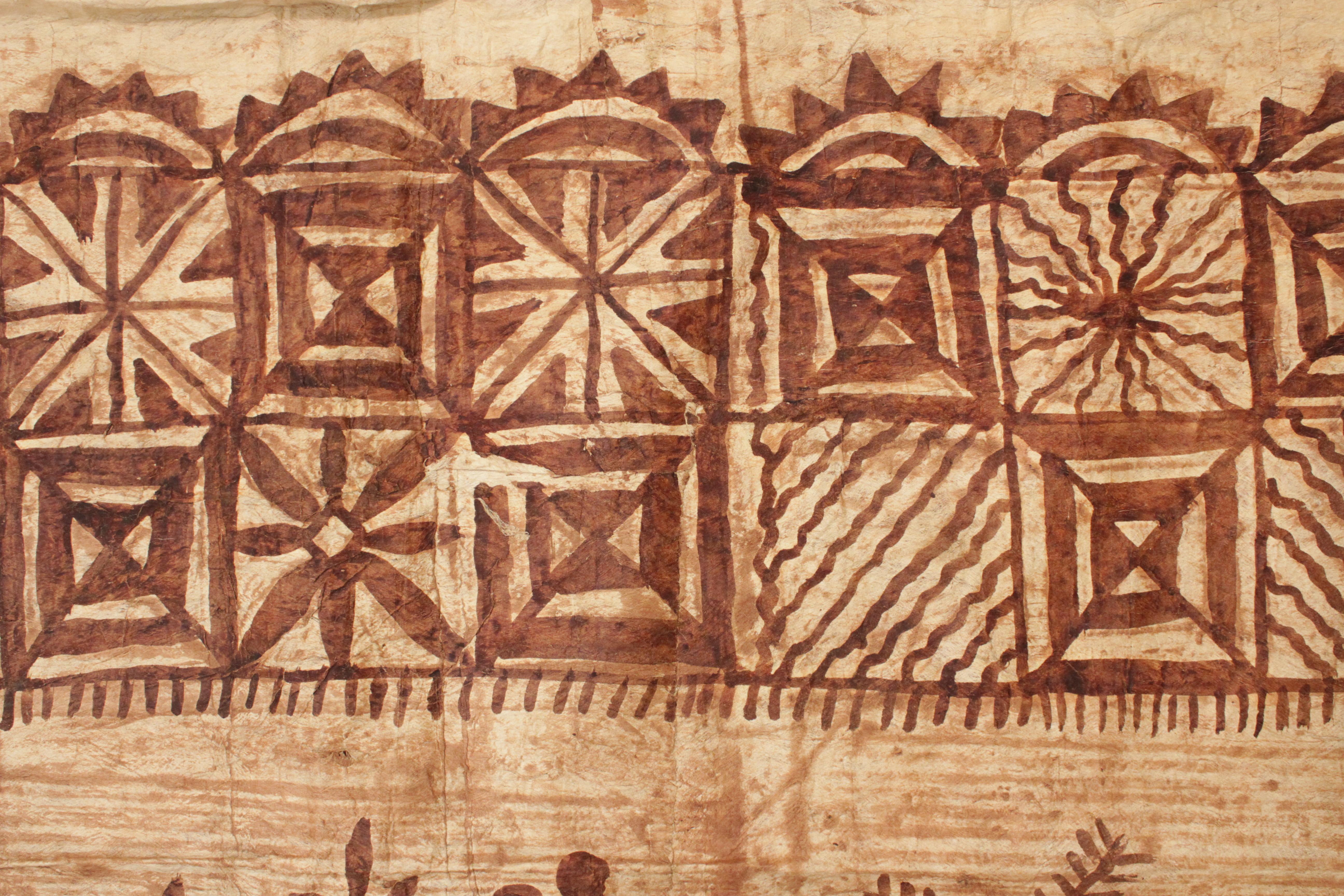 Rare grand format ancien tissu Tonga Tapa en vente 8