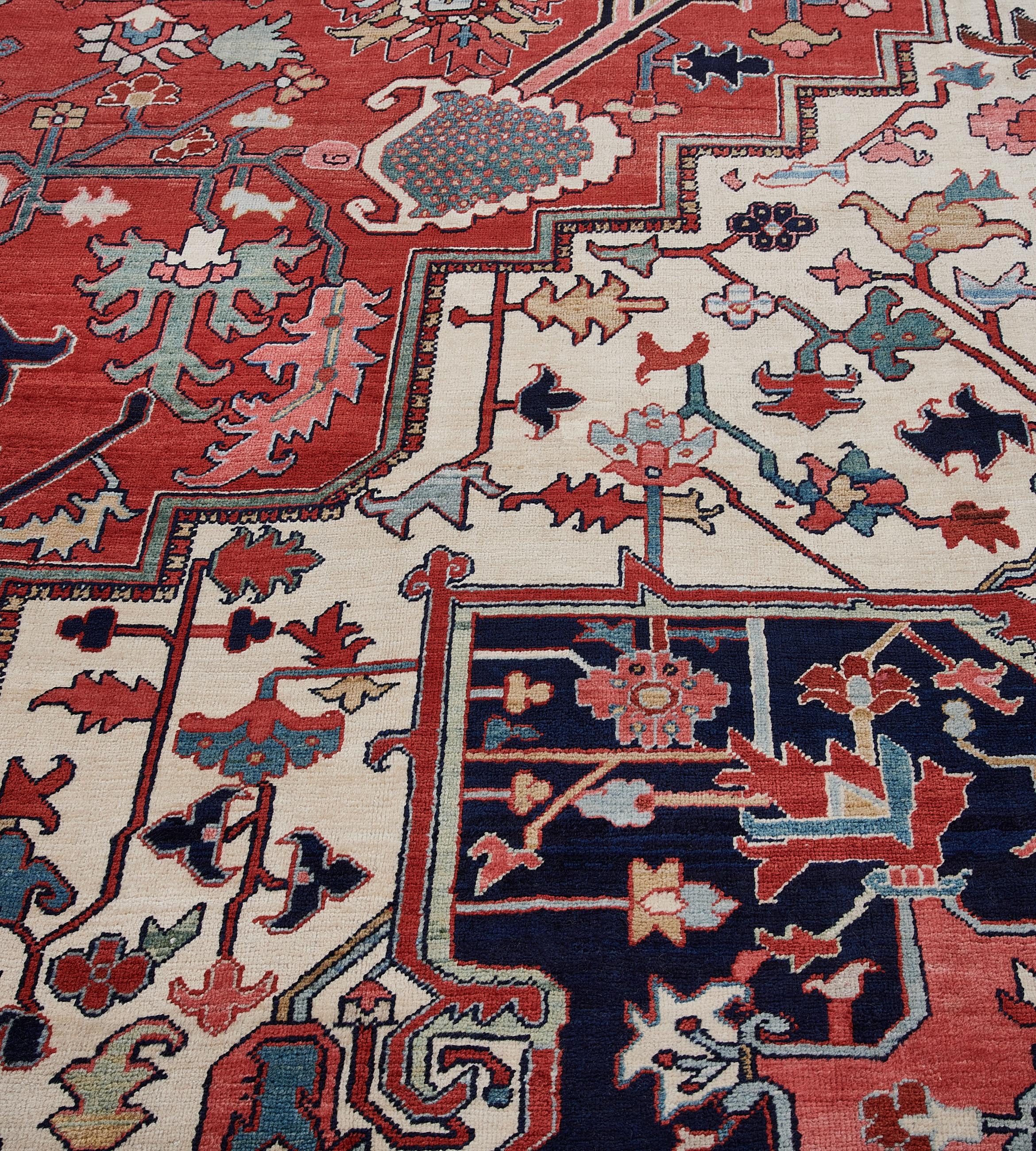 19th Century Rare Large-sized Traditional Hand-woven Wool Persian Serapi Rug For Sale
