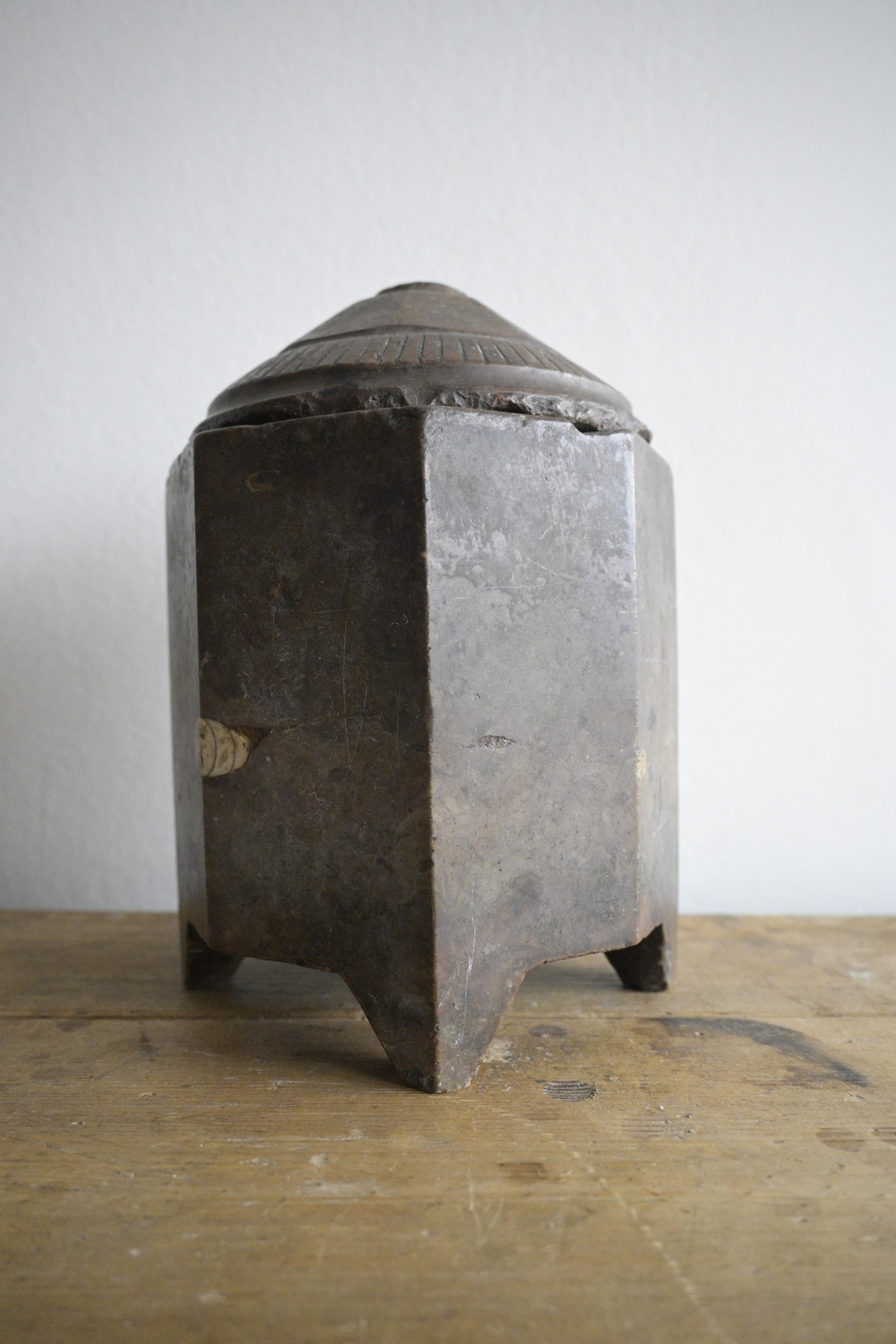 Exceptional Swedish Stone Box, ca 1790-1830 For Sale 1