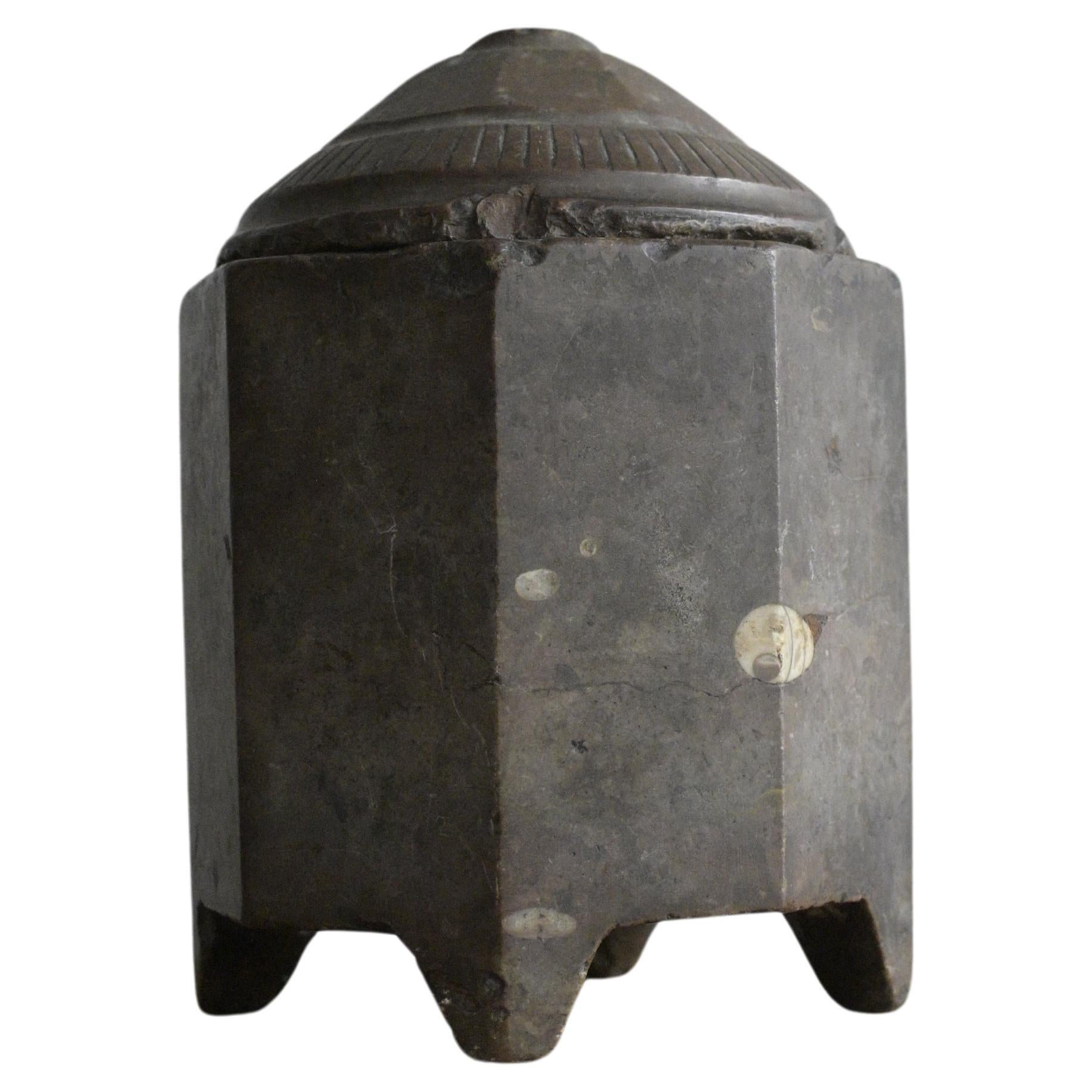 Exceptional Swedish Stone Box, ca 1790-1830 For Sale