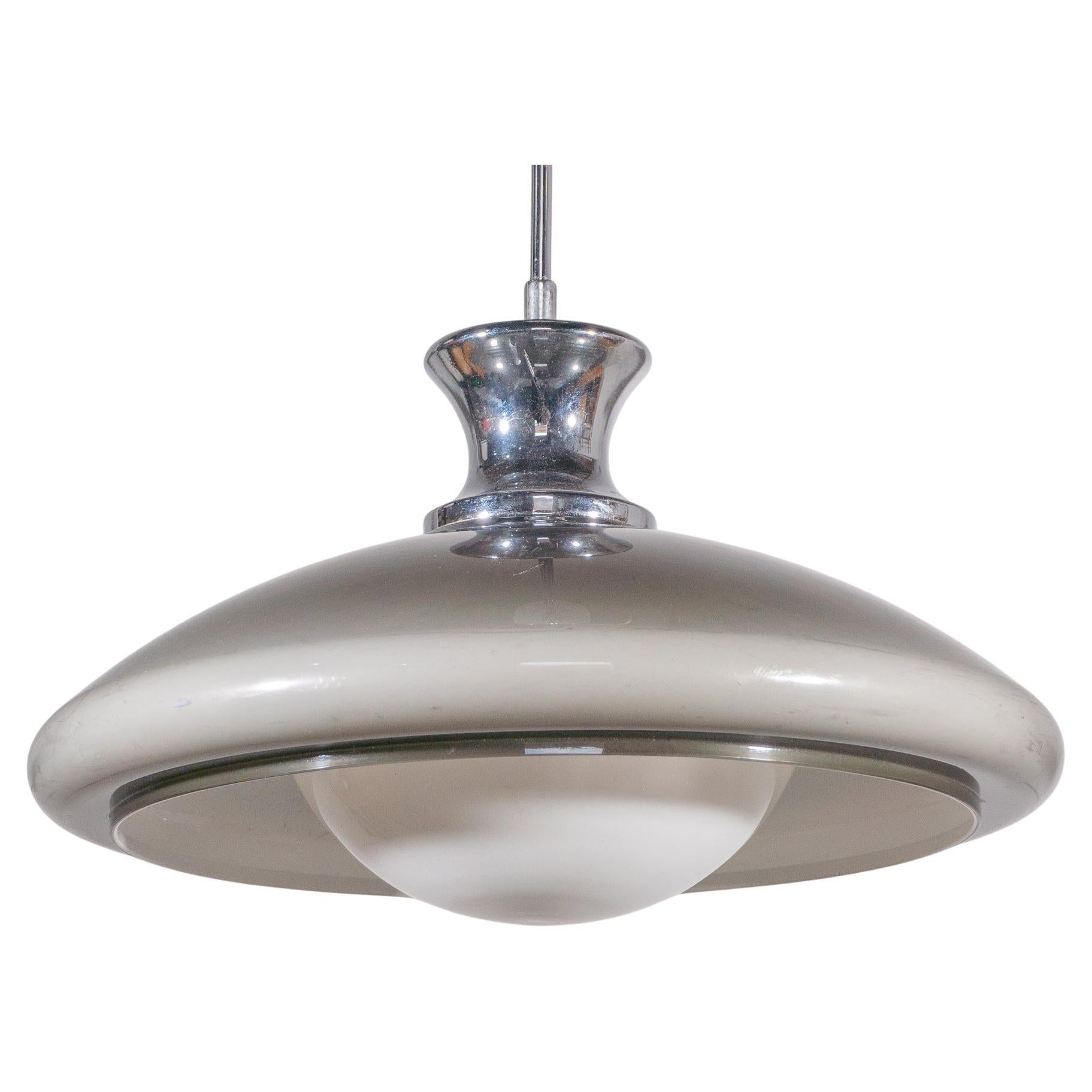 Seltene große UFO Space-Pendelleuchte in Grau und Weiß entworfen von Sciolari, 1970er Jahre im Angebot
