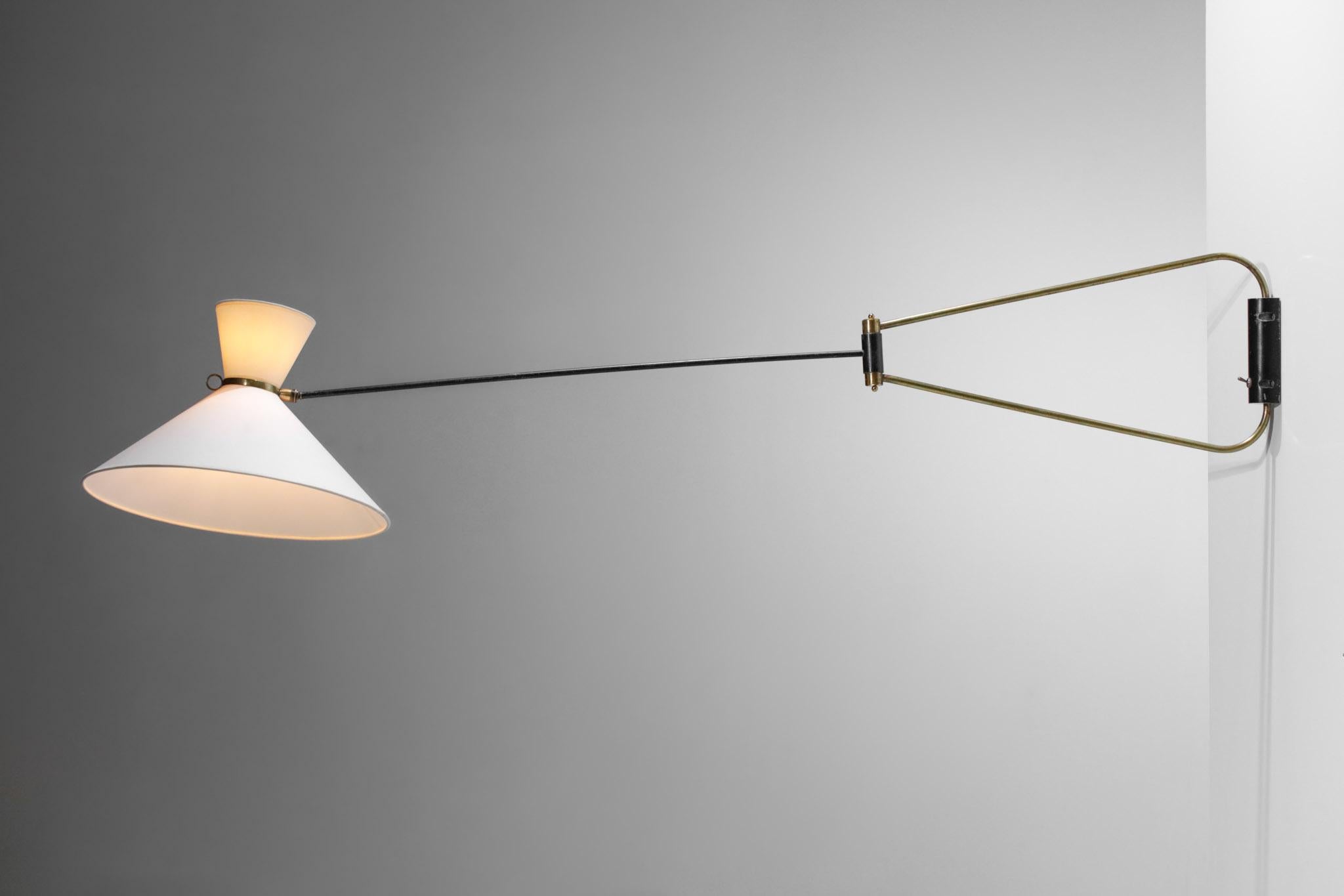 Seltene große Wandleuchte Robert Mathieu aus der französischen Designer-Swing-Lampe aus den 50er Jahren (Lackiert)