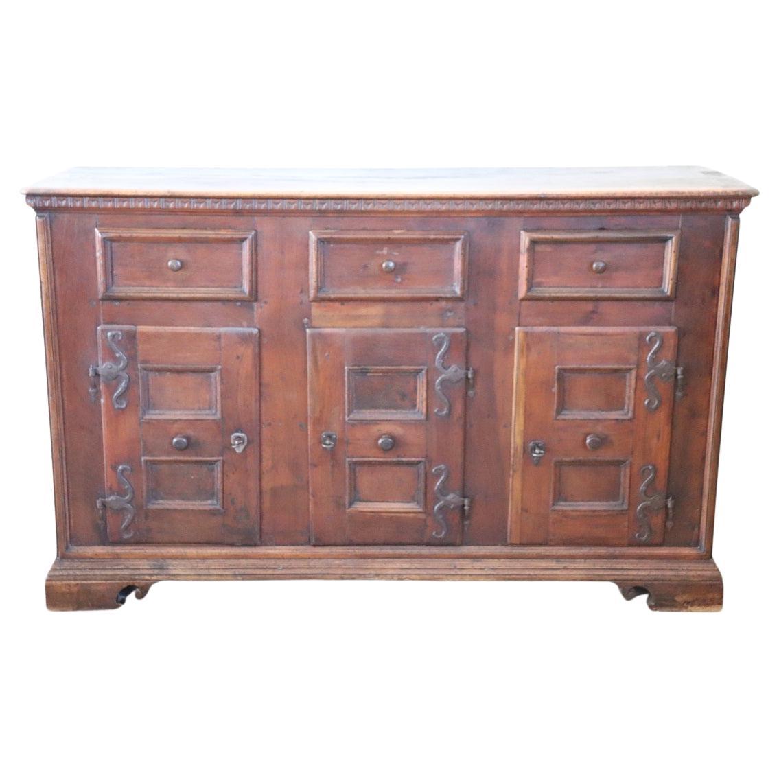 Rare Late 17th Century Italian Solid Walnut Louis XIV Antique Sideboard  For Sale