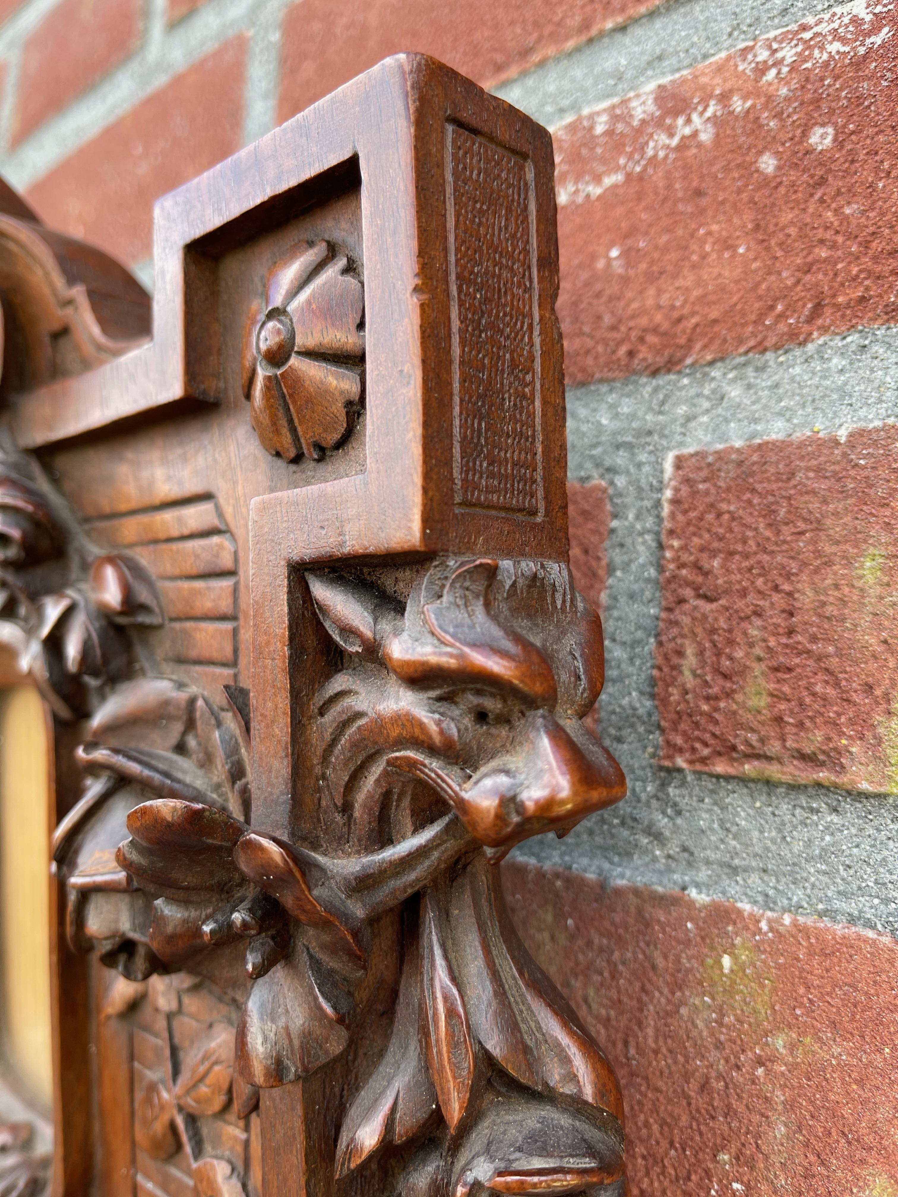 Rare Late 1800s Finely Hand Carved Flowers & Satyr Sculptural Picture Frame For Sale 1