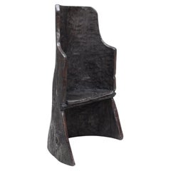 Rare chaise creusée des Pyrénées de la fin du XVIIIe siècle