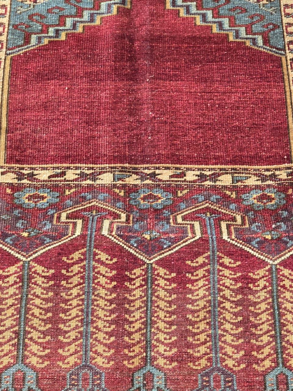 Raro tappeto Mihrab turco antico della fine del XIX secolo, circa anni 1870-1880 in vendita 4