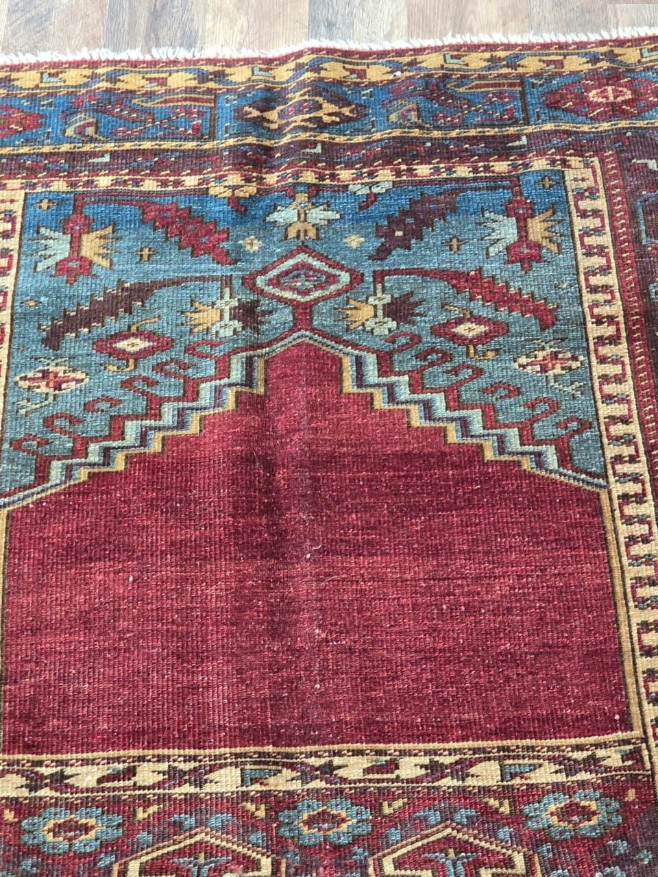 Raro tappeto Mihrab turco antico della fine del XIX secolo, circa anni 1870-1880 in vendita 6