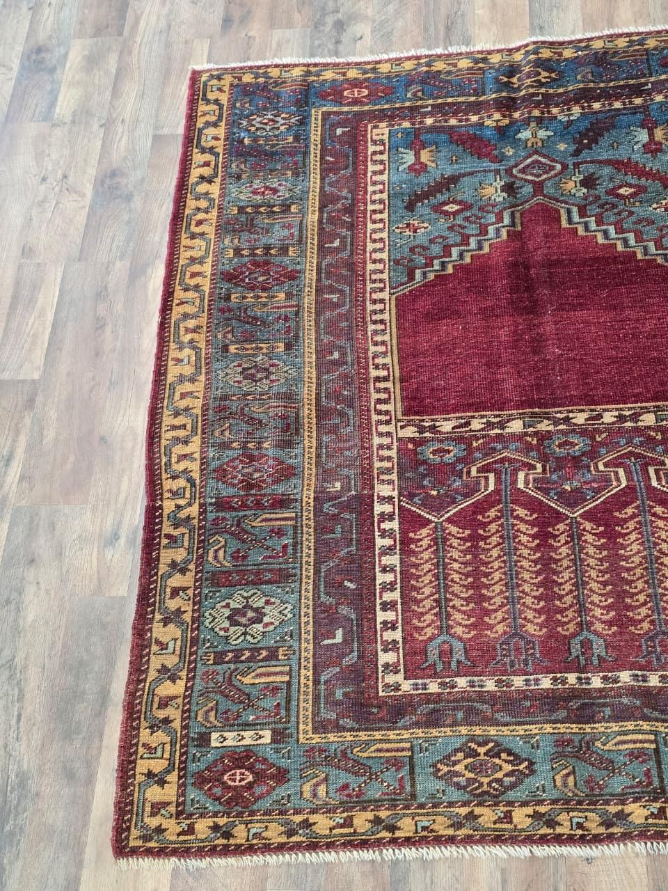 Lana Raro tappeto Mihrab turco antico della fine del XIX secolo, circa anni 1870-1880 in vendita