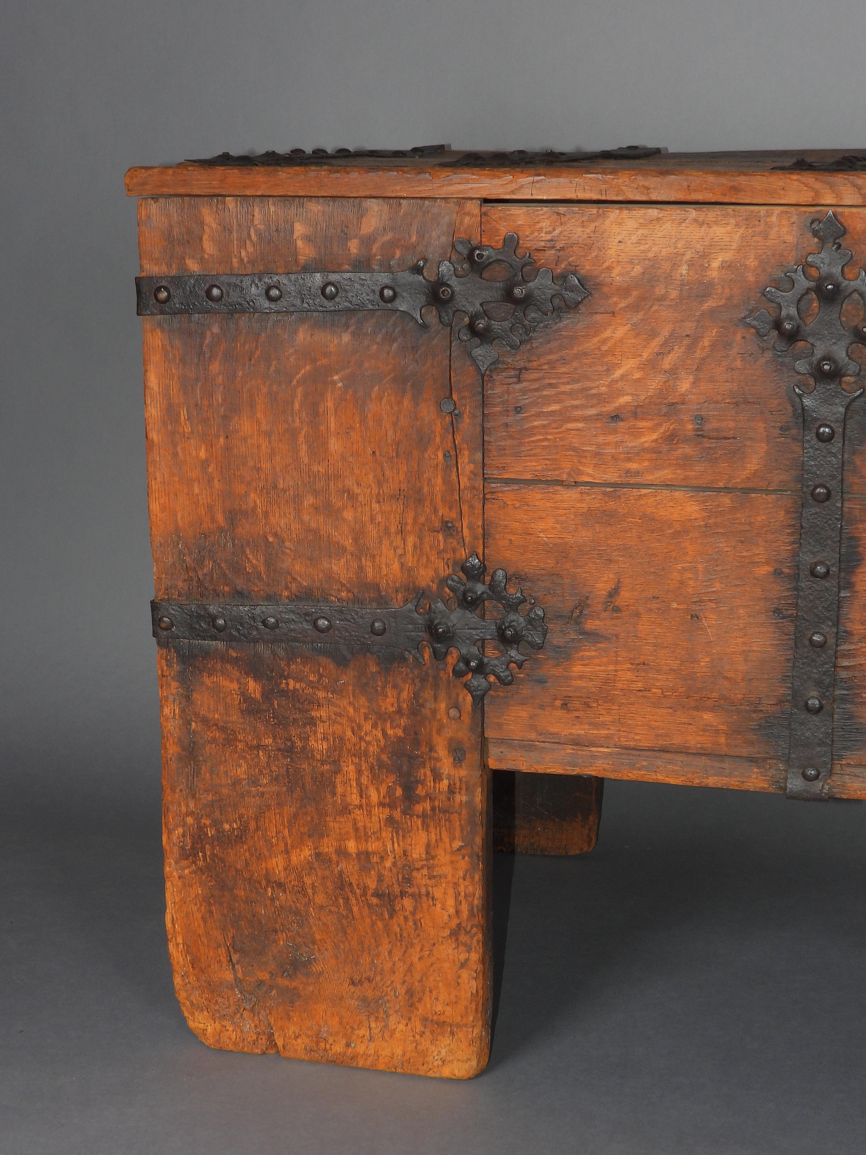 Rare Late Medieval 16th Century German Wrought Iron Oak Chest For Sale 13
