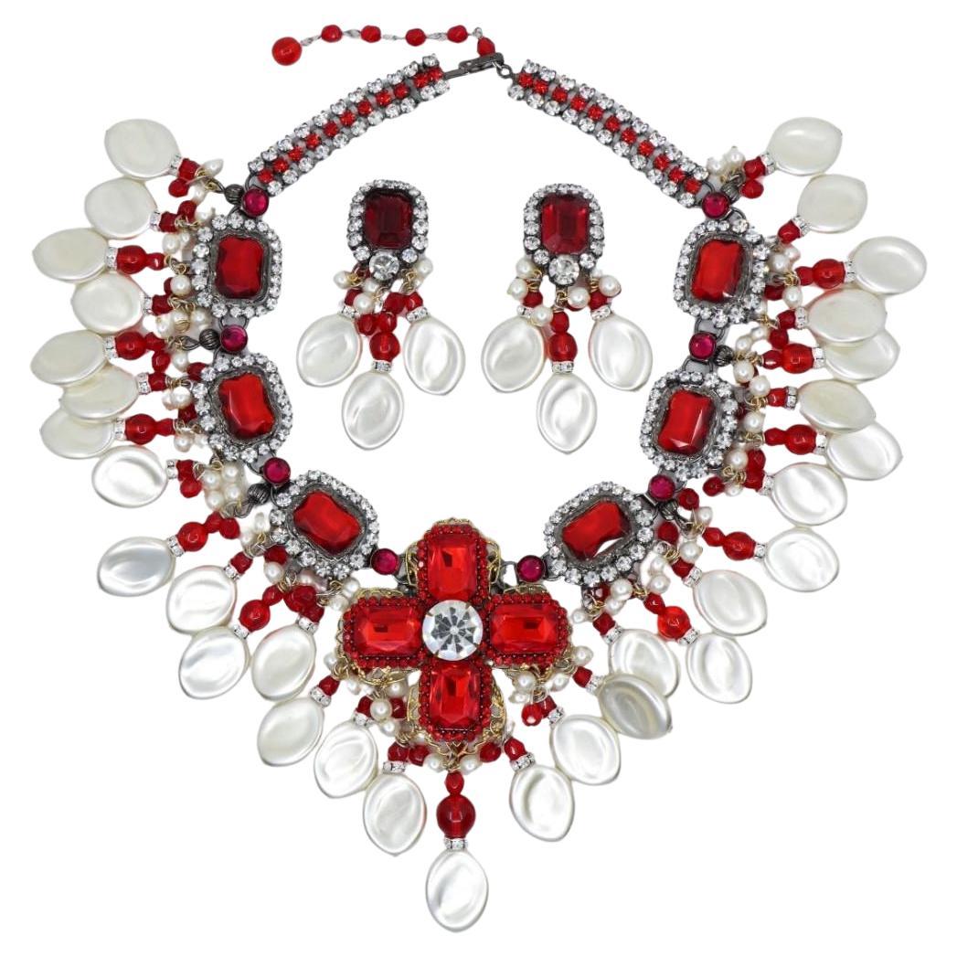 Rare Lawrence Vrba Red Rhinestone Faux Baroque Pearl Necklace & Earrings Parure en vente