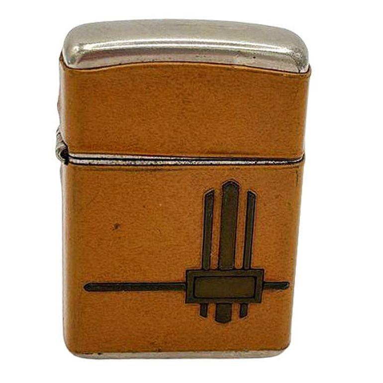 Raro encendedor de bolsillo Art Decó a prueba de viento encuadernado en cuero de Champ Austria en venta 4