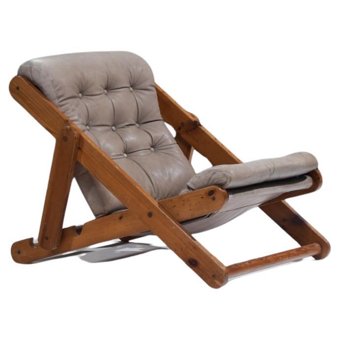 Rare leather Kon Tiki Folding lounge Chair by Gillis Lundgren for IKEA Sweden For Sale