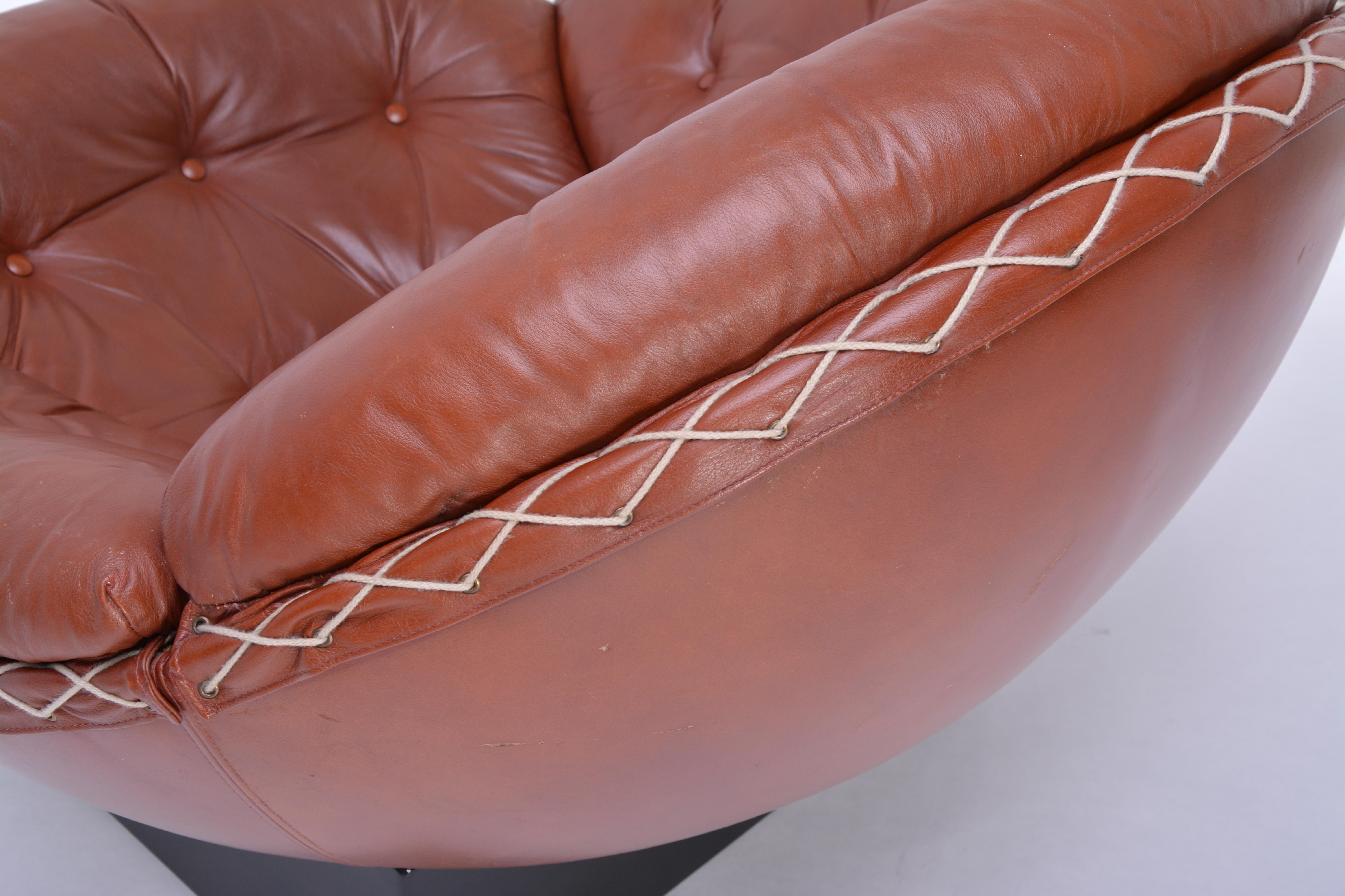 Late 20th Century Mid-Century Modern Leather lounge Chair by Illum Wikkelsø for Ryesberg Møbler