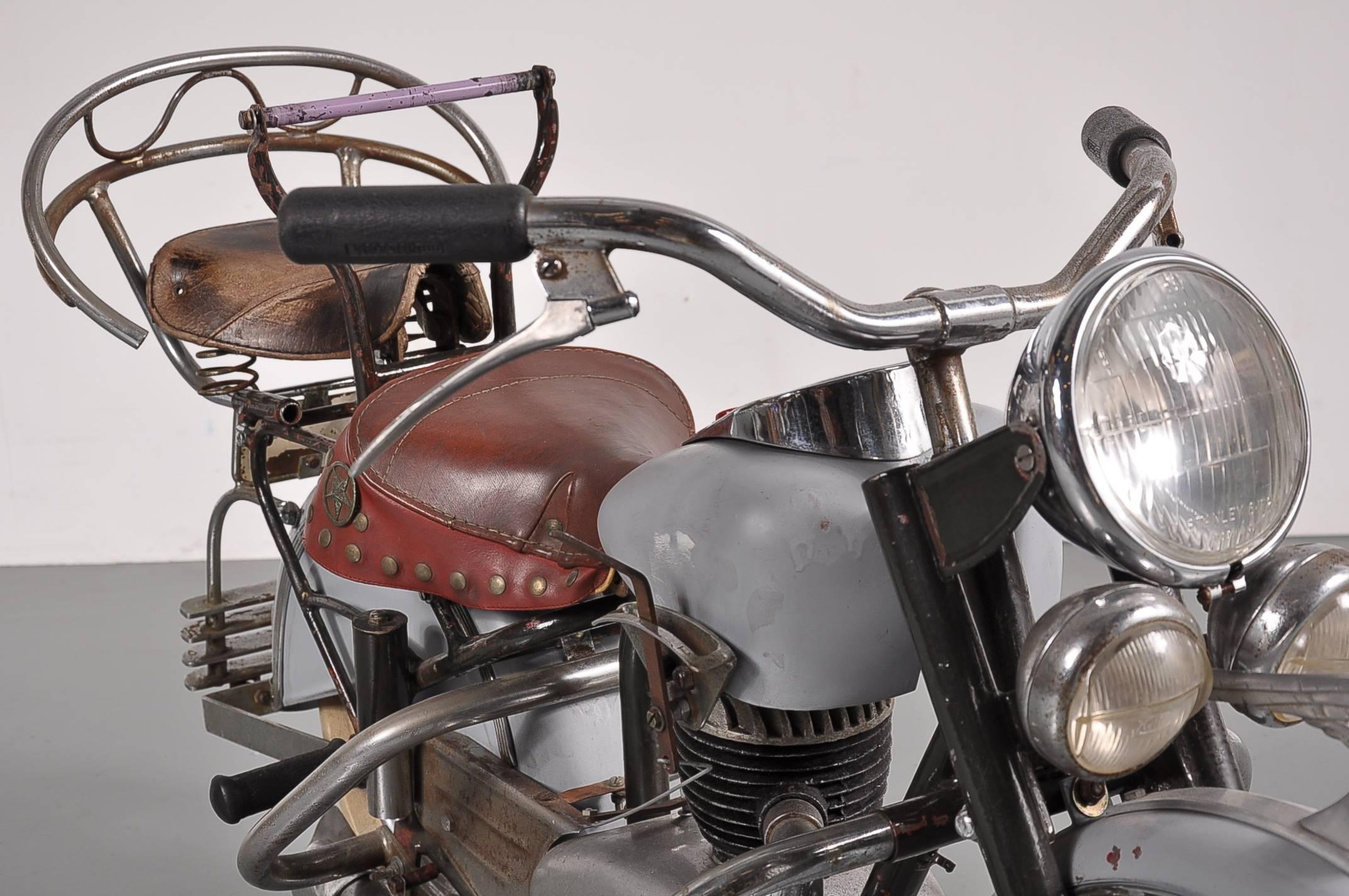 Seltenes Lenaerts Carousel- Motorrad, Belgien, 1950er Jahre im Zustand „Gut“ im Angebot in Amsterdam, NL